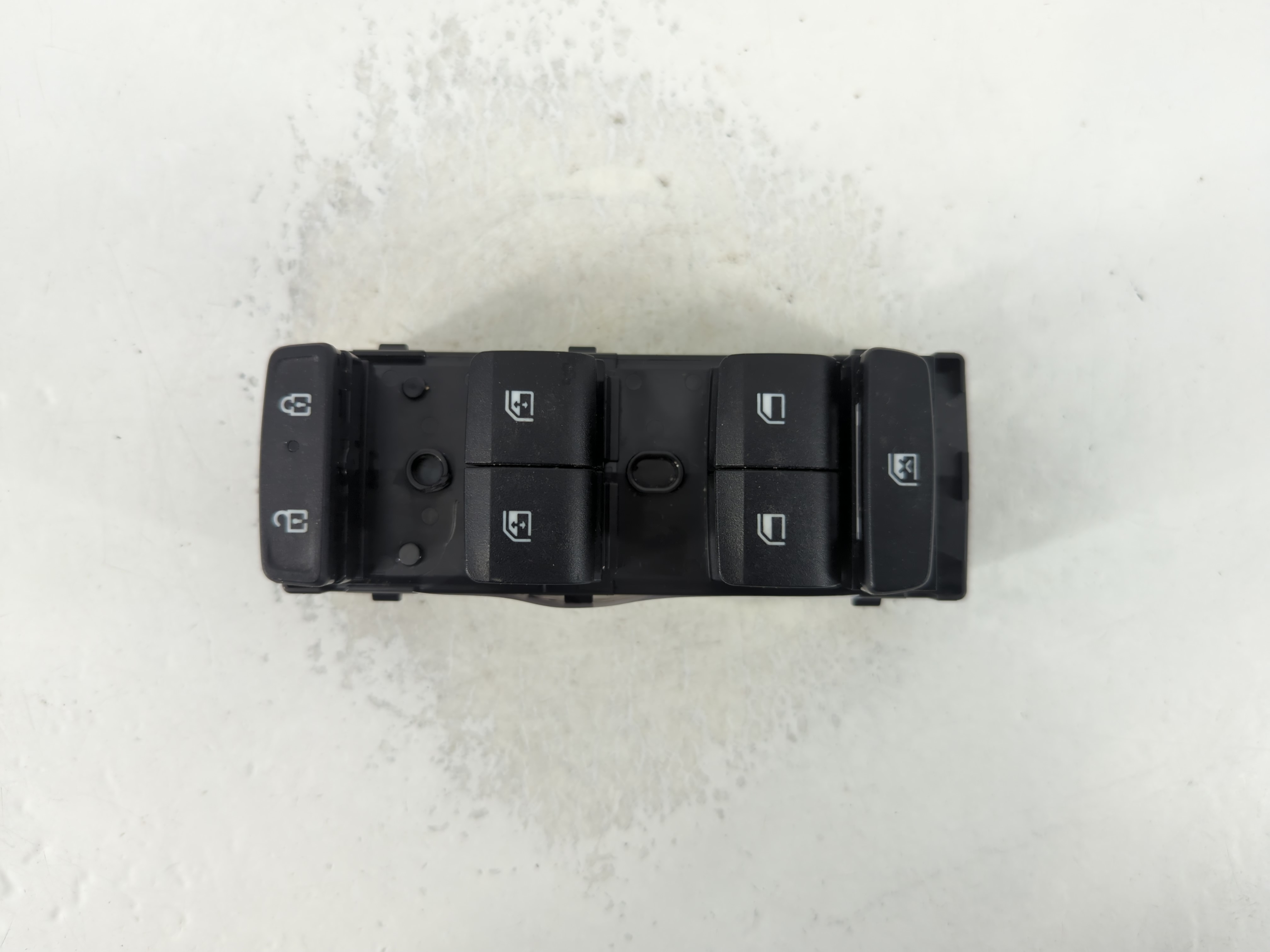 Picture of 2016-2021 Hyundai Tucson Driver Left Door Master Power Window Switch 789248