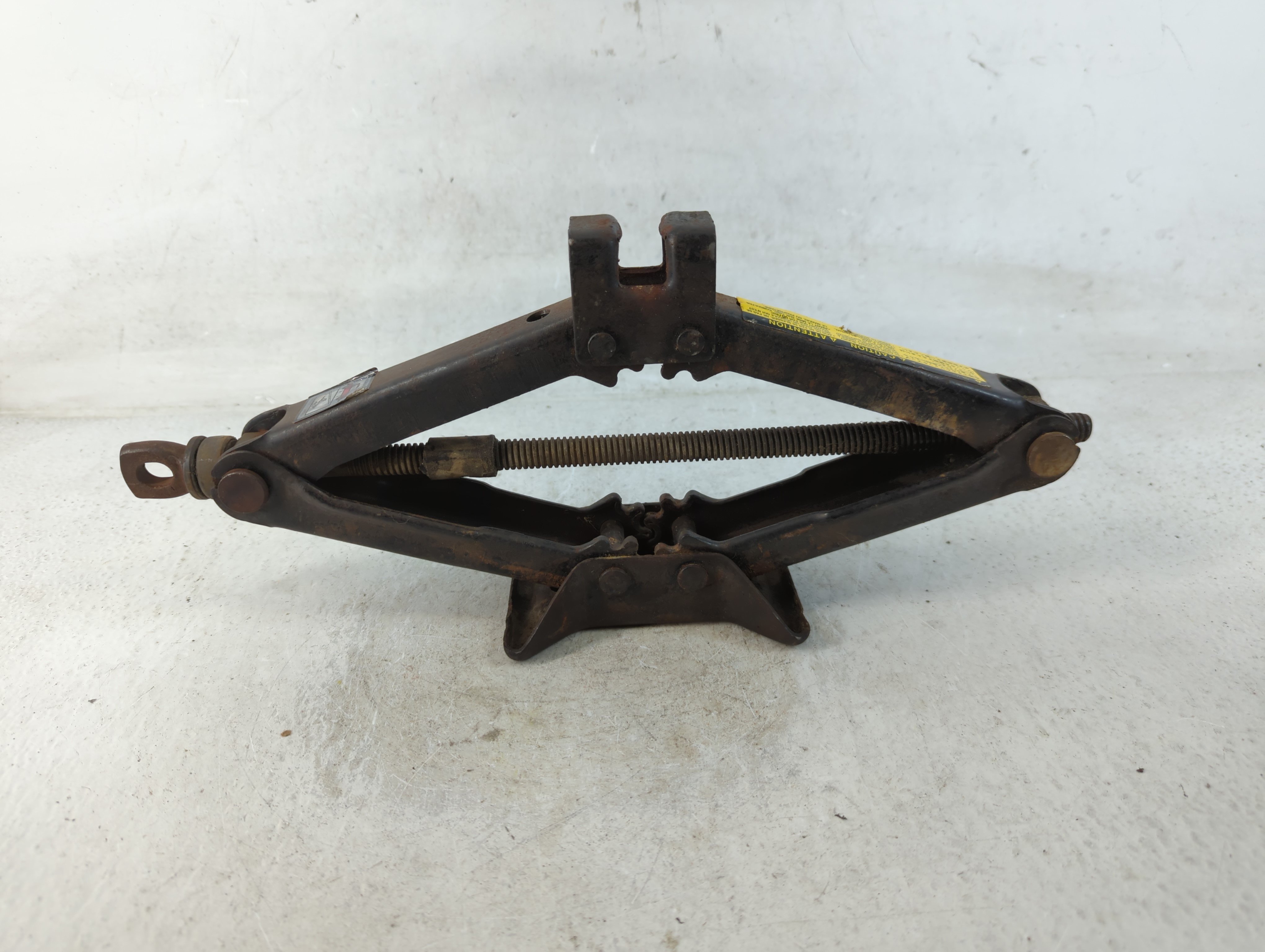 1997 Ford Mustang Spare Scissor Car Jack 789459 - Oemusedautoparts1.com
