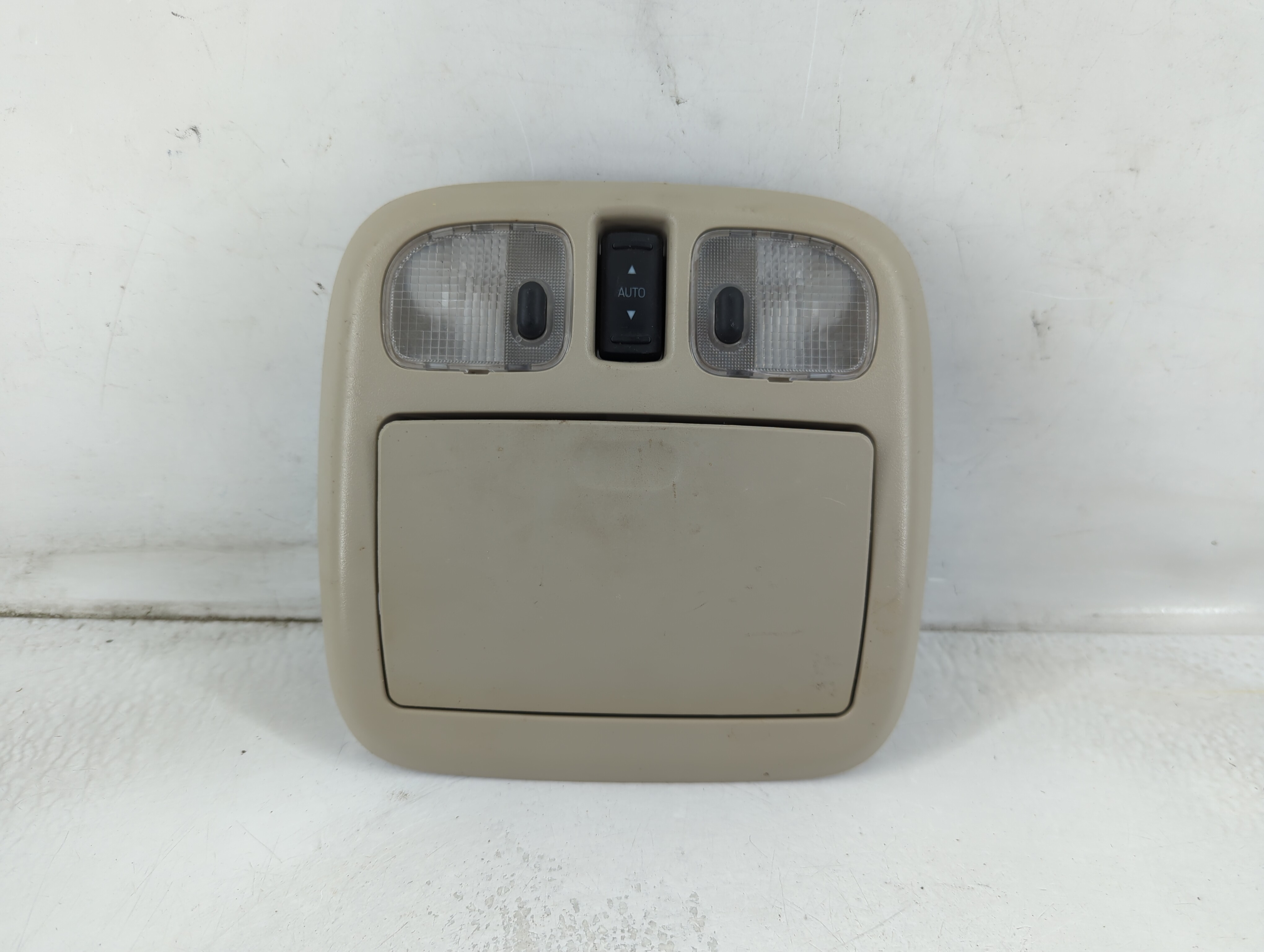 Picture of 2010 Ford Fusion Overhead Roof Console Interior Dome Light 789669