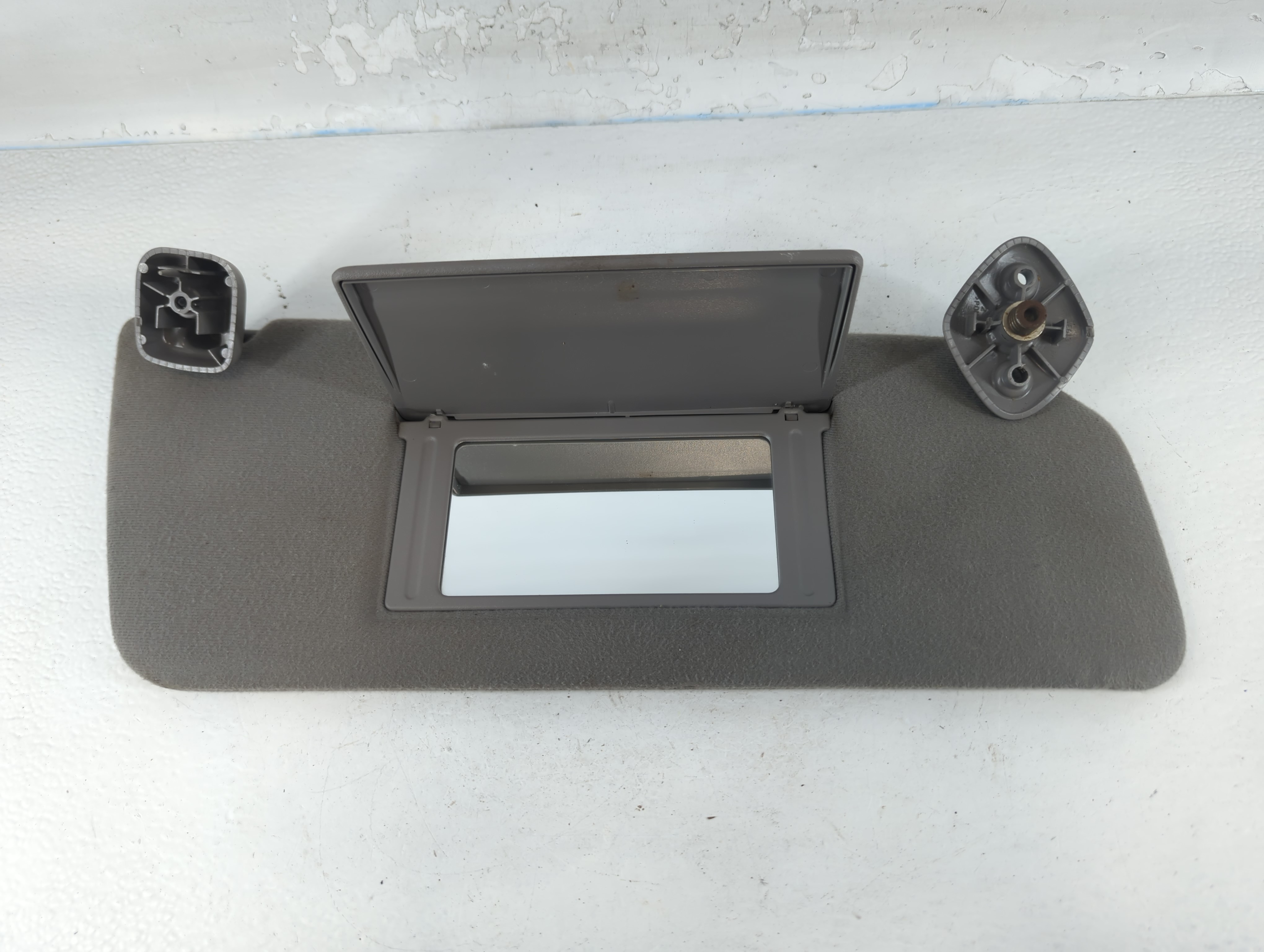 Picture of 2000-2002 Ford F-150 Passenger Sun Visor Mirror Right Sunvisor 789677