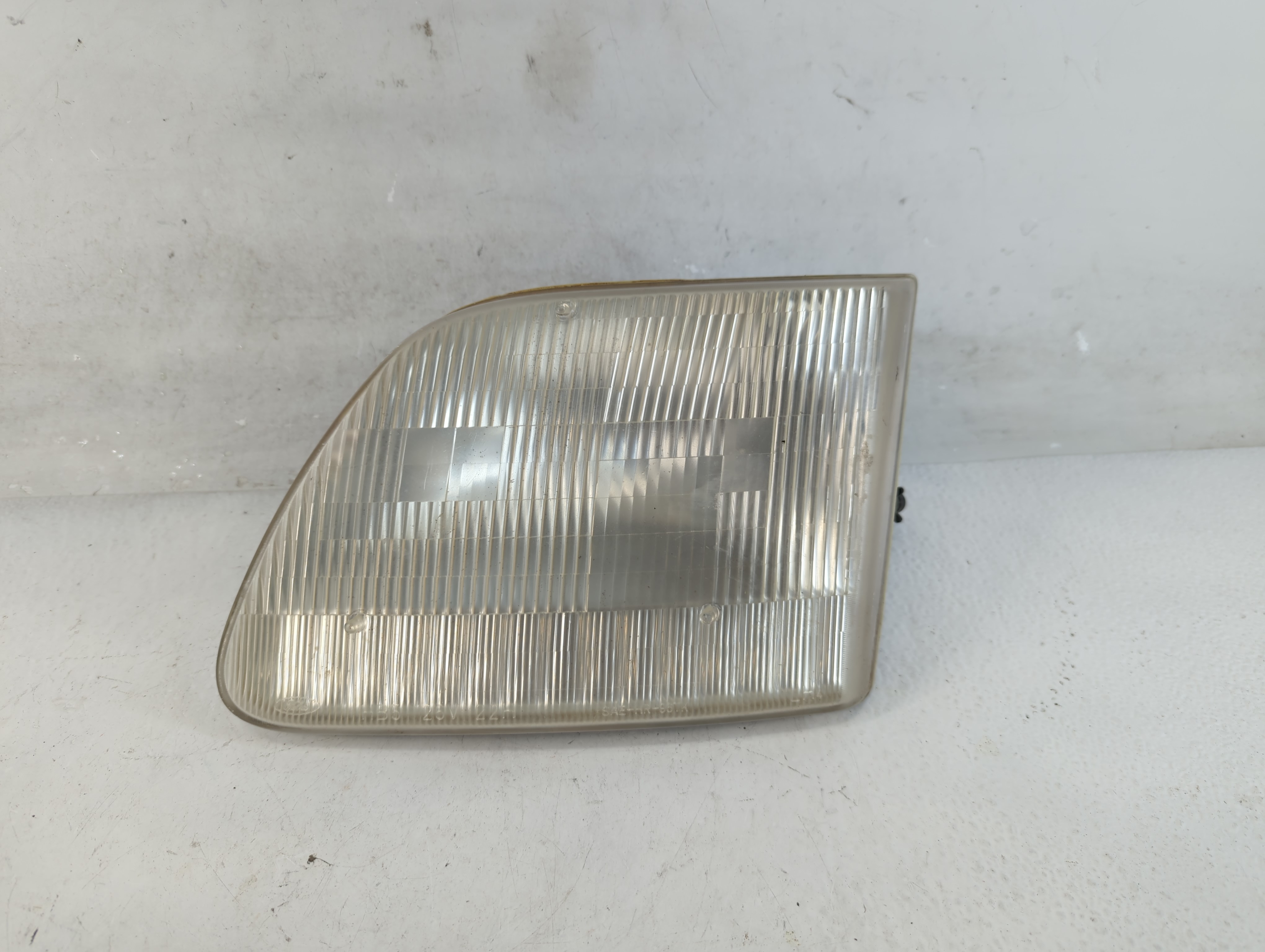 Picture of 1997-2003 Ford F-150 Driver Left Oem Head Light Headlight Lamp 789678