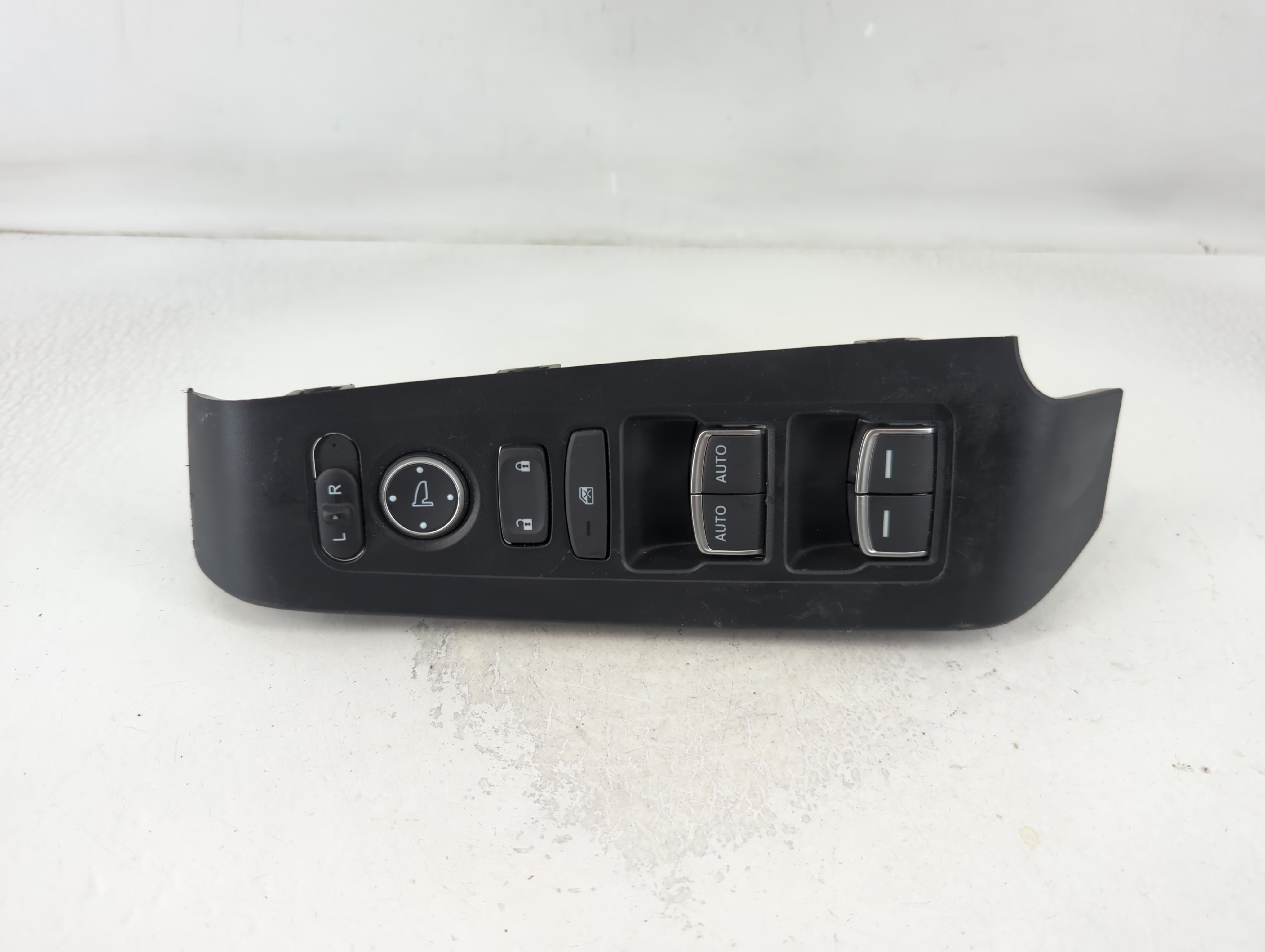 Picture of 2022-2022 Honda Civic Driver Left Door Master Power Window Switch 790357