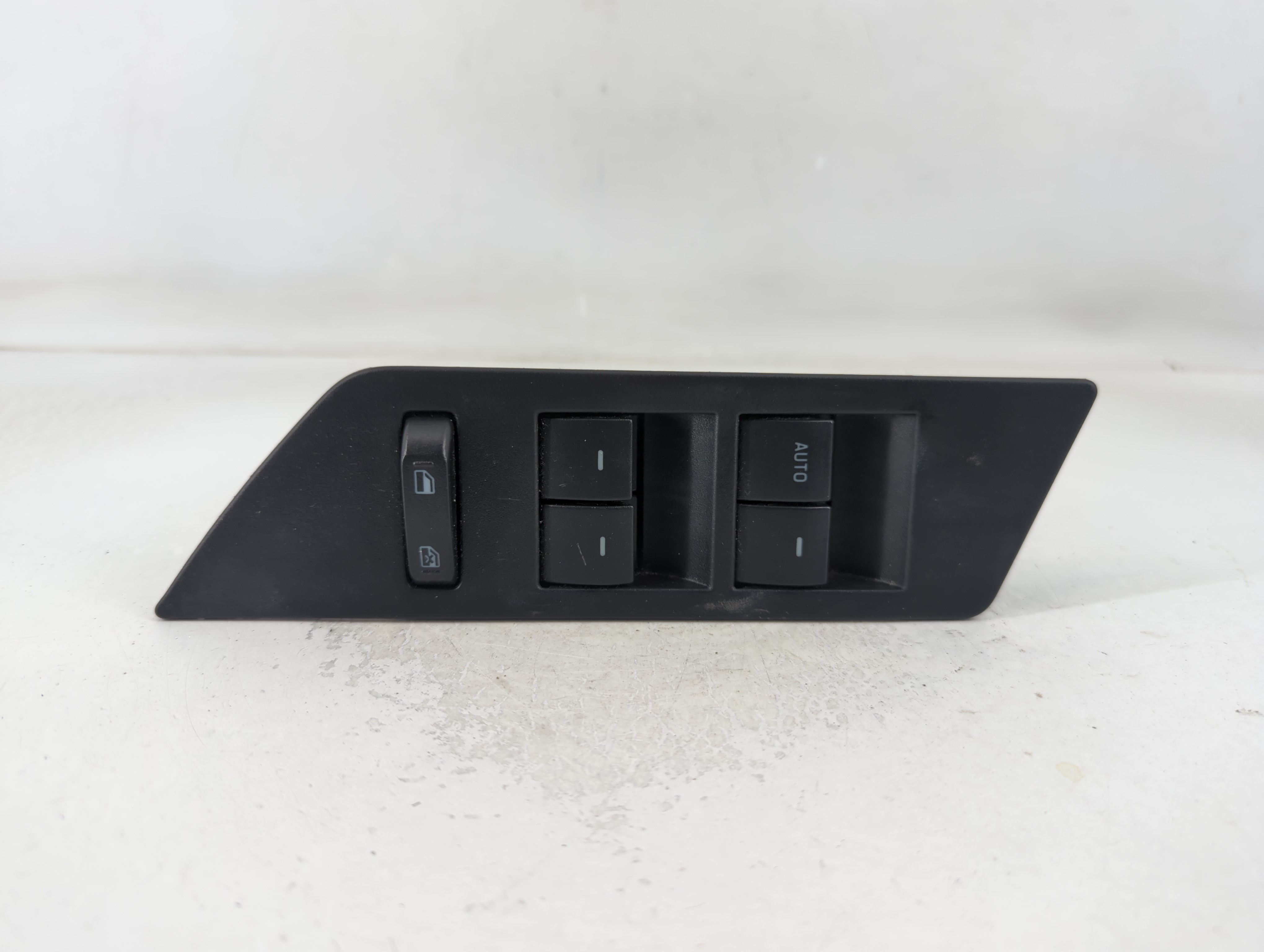 2011-2014 Ford Edge Driver Left Door Master Power Window Switch 790358 - Oemusedautoparts1.com