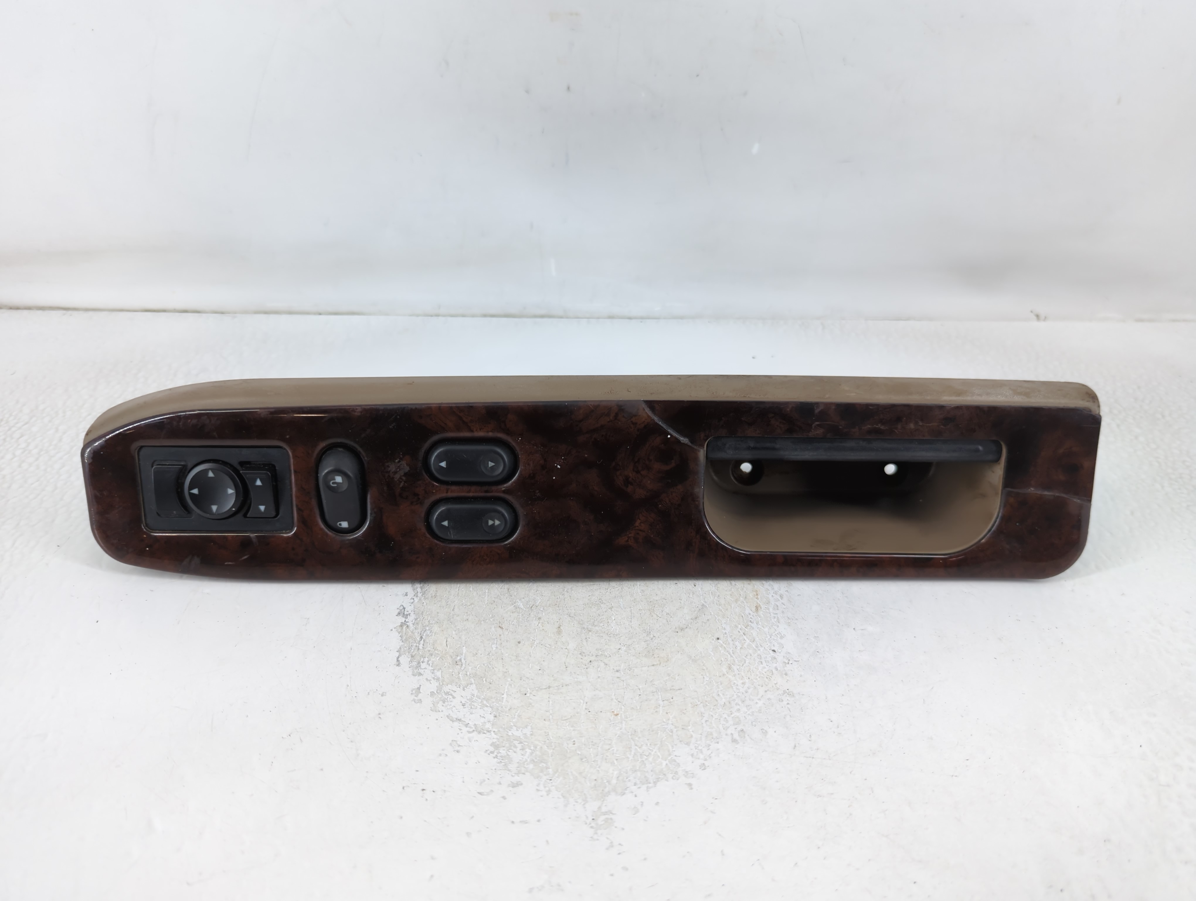 Picture of 2004-2005 Mercury Monterey Driver Left Door Master Power Window Switch 790395