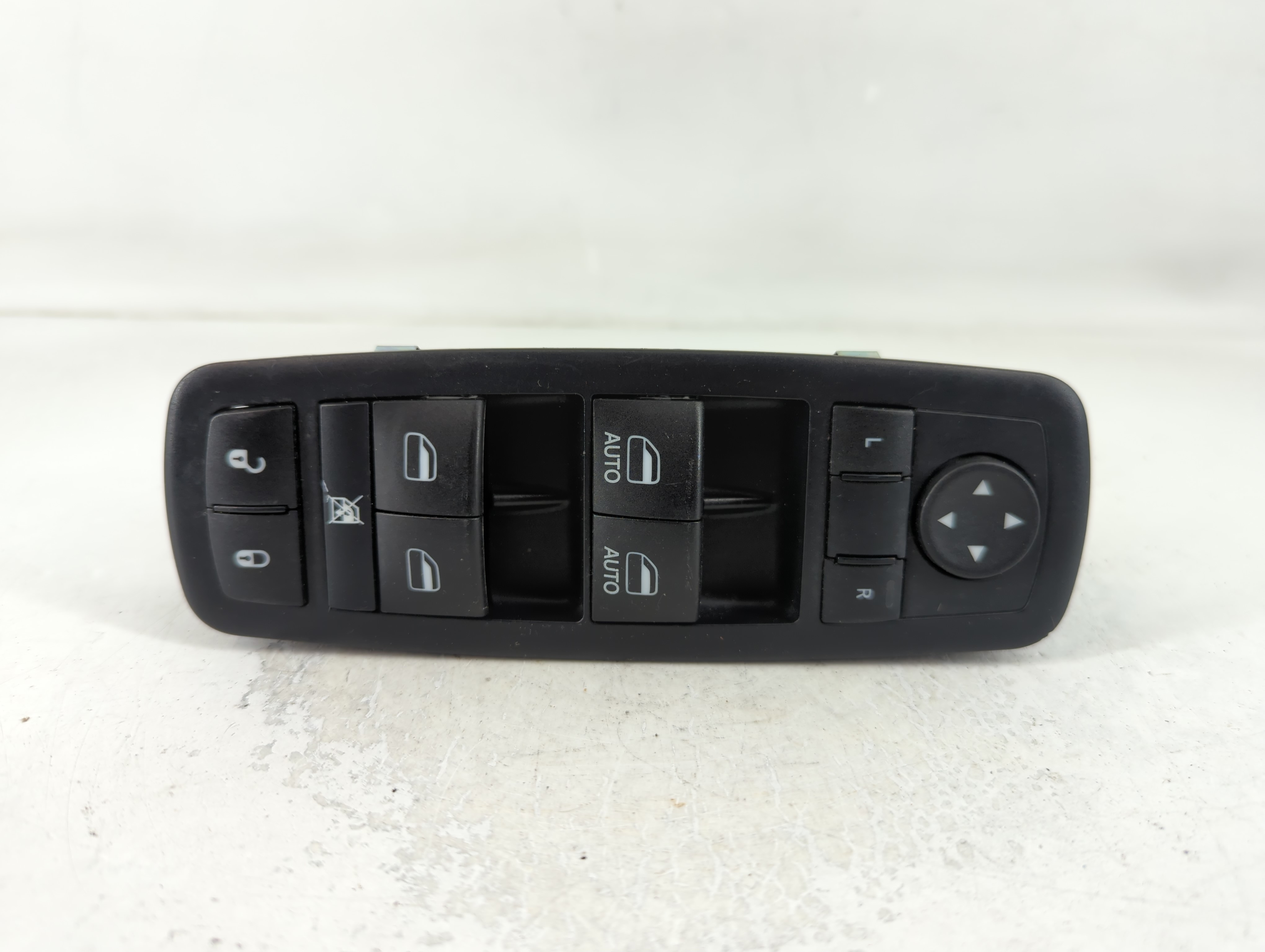 2016-2022 Jeep Grand Cherokee Driver Left Door Master Power Window Switch 790823 - Oemusedautoparts1.com