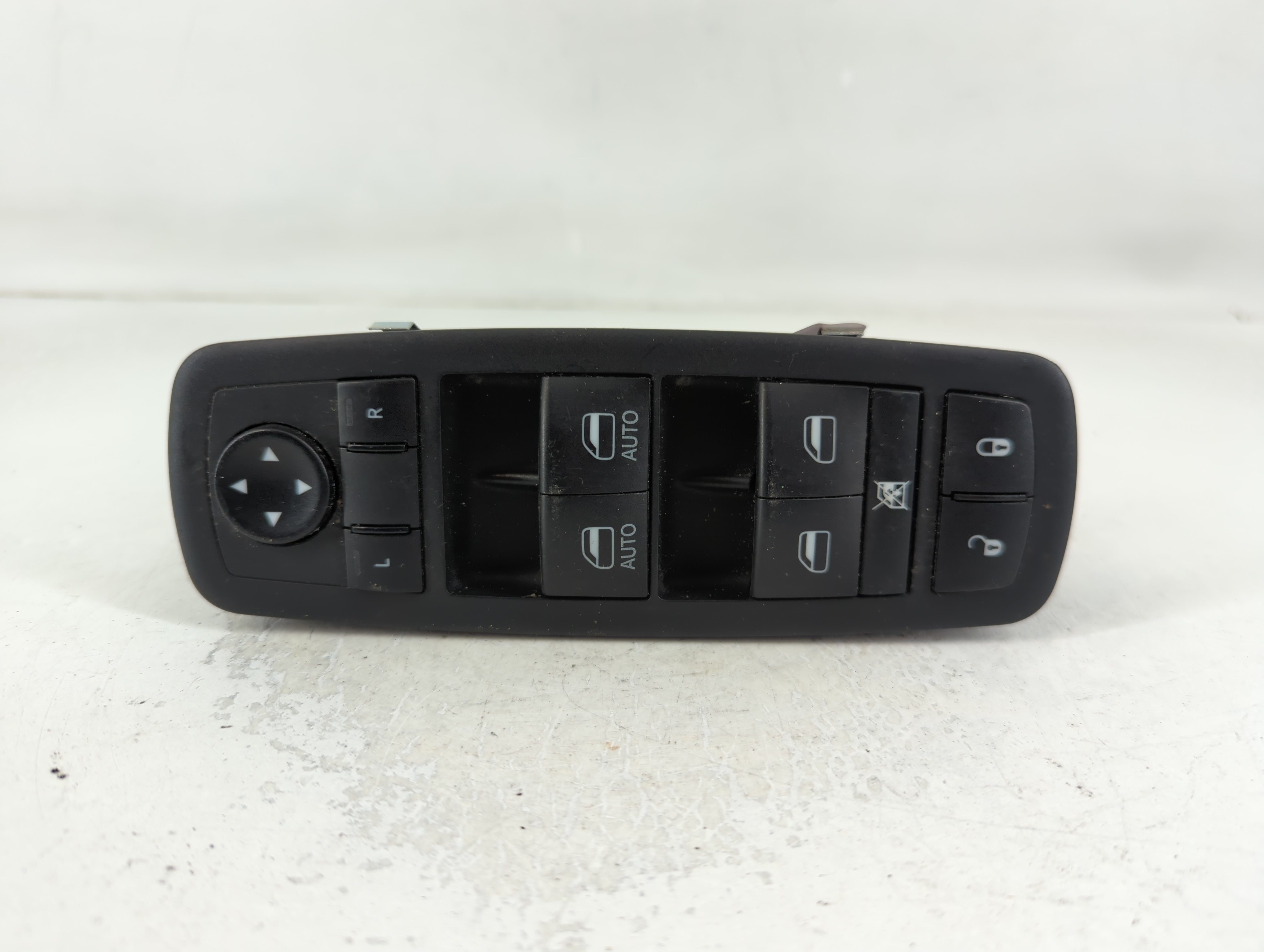 2016-2022 Jeep Grand Cherokee Driver Left Door Master Power Window Switch 790835 - Oemusedautoparts1.com