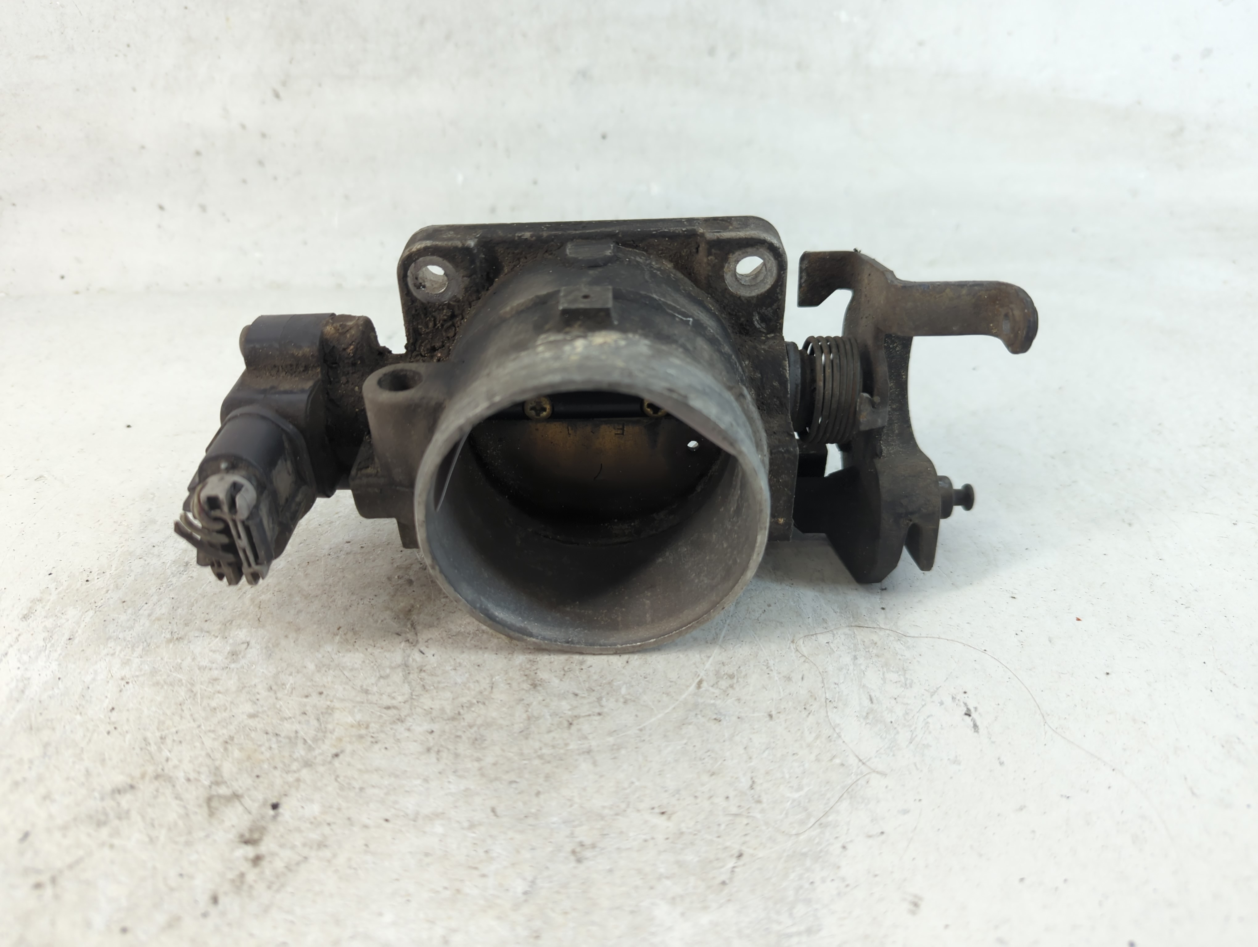 2000-2003 Ford F-150 Throttle Body 790842 - Oemusedautoparts1.com