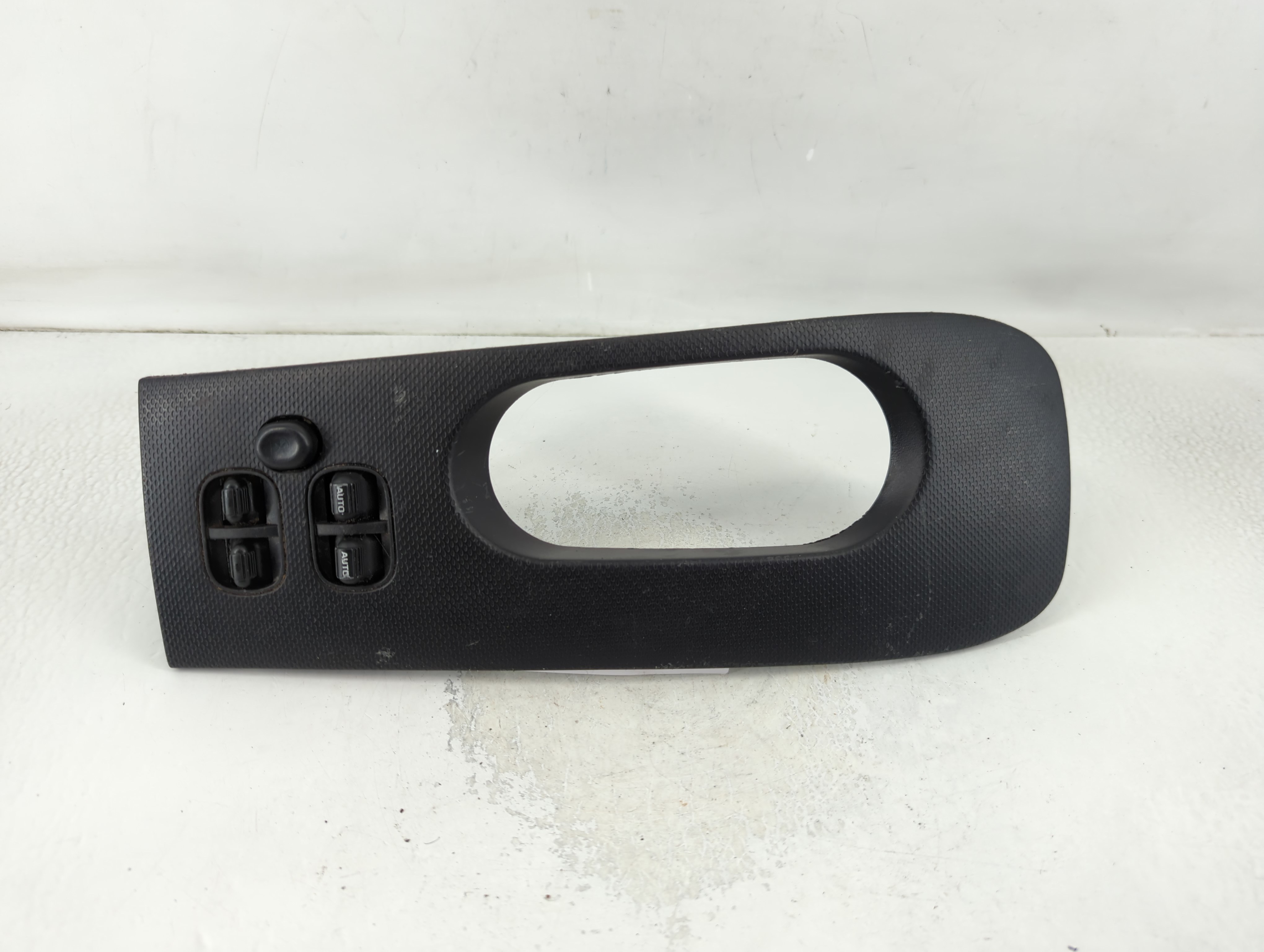 2004-2007 Jeep Liberty Driver Left Door Master Power Window Switch 790889 - Oemusedautoparts1.com
