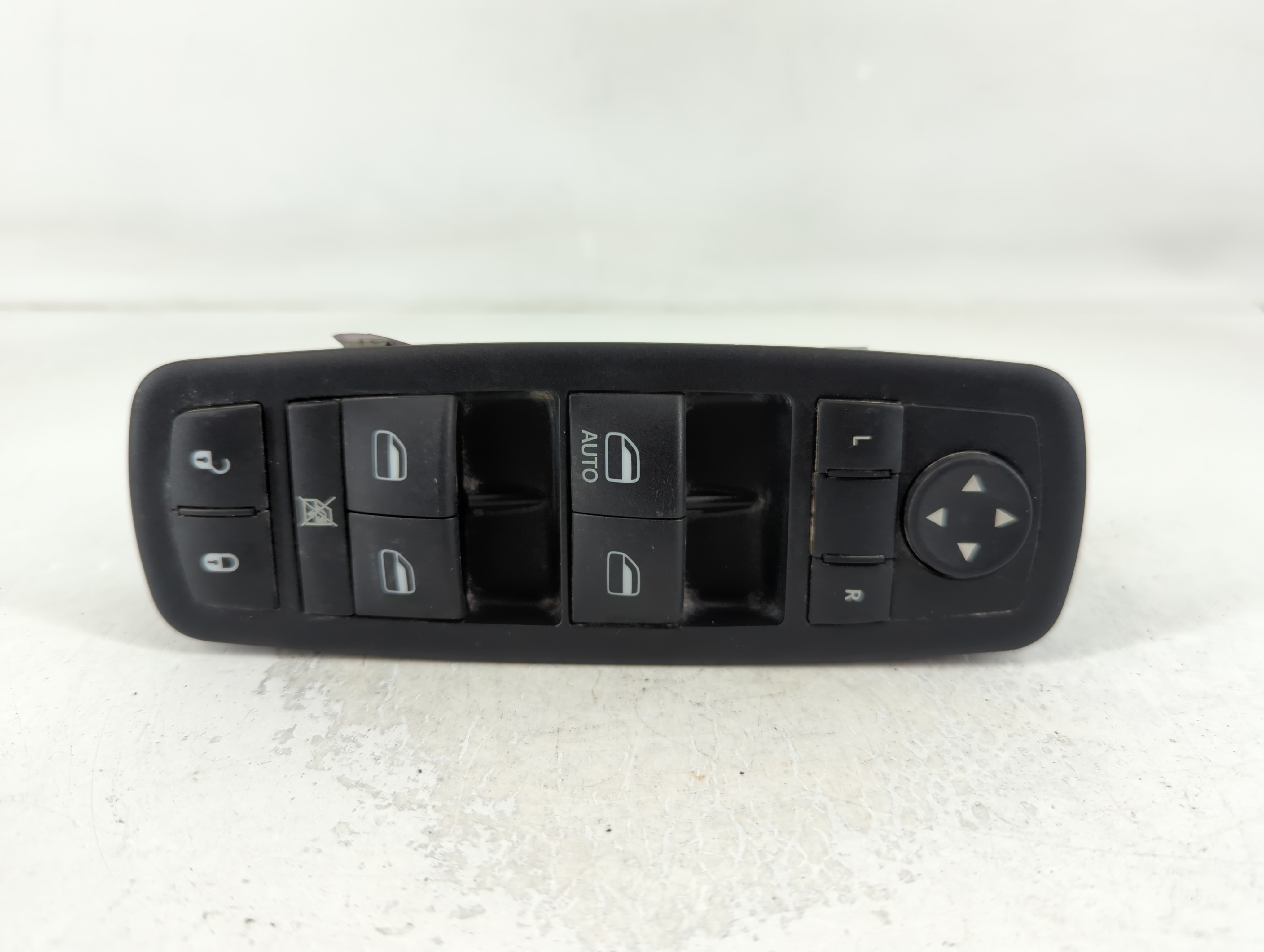 2012 Dodge Journey Driver Left Door Master Power Window Switch 68084001ab 790933 - Oemusedautoparts1.com