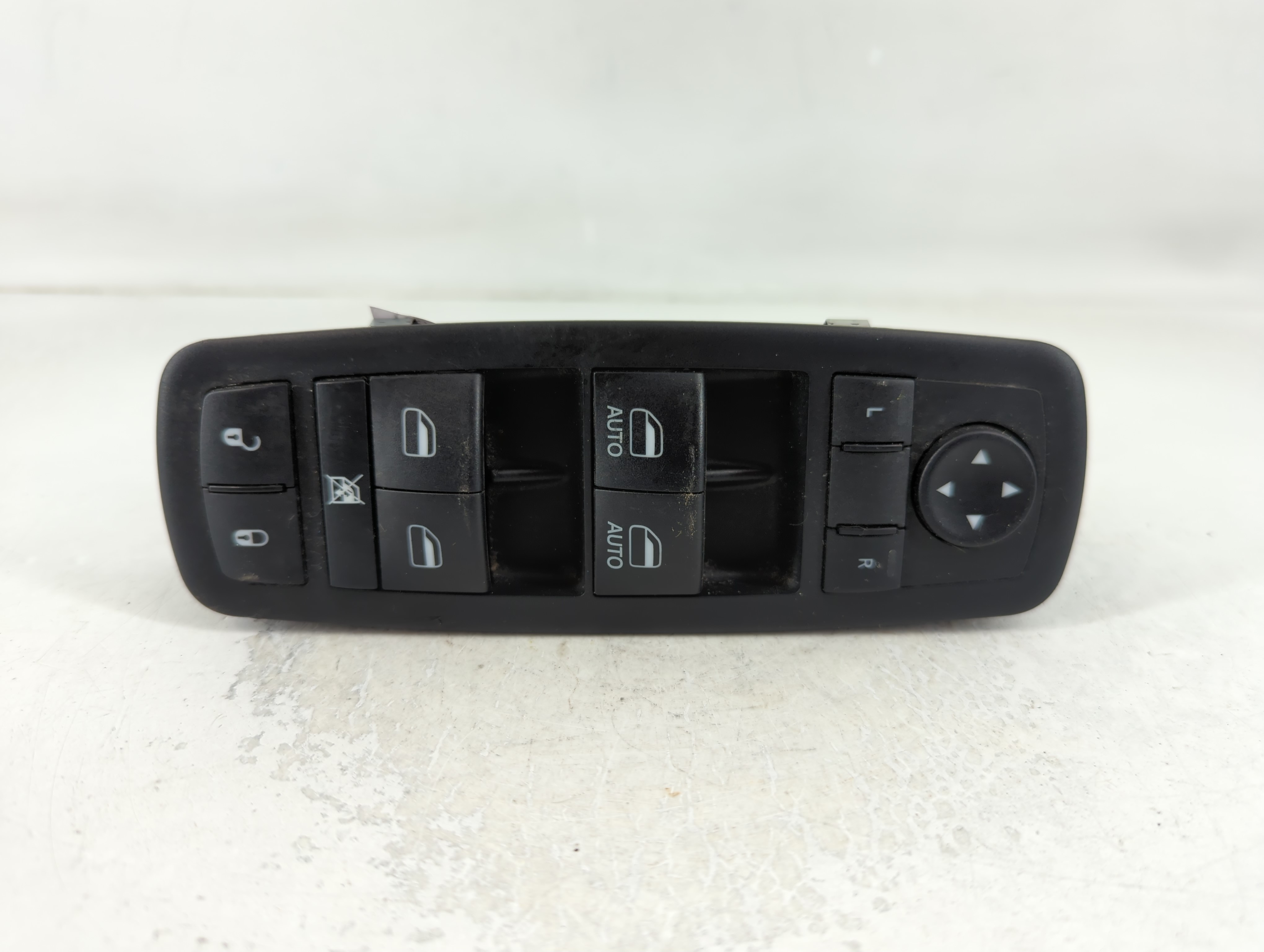 2015-2019 Chrysler 300 Driver Left Door Master Power Window Switch 791013 - Oemusedautoparts1.com