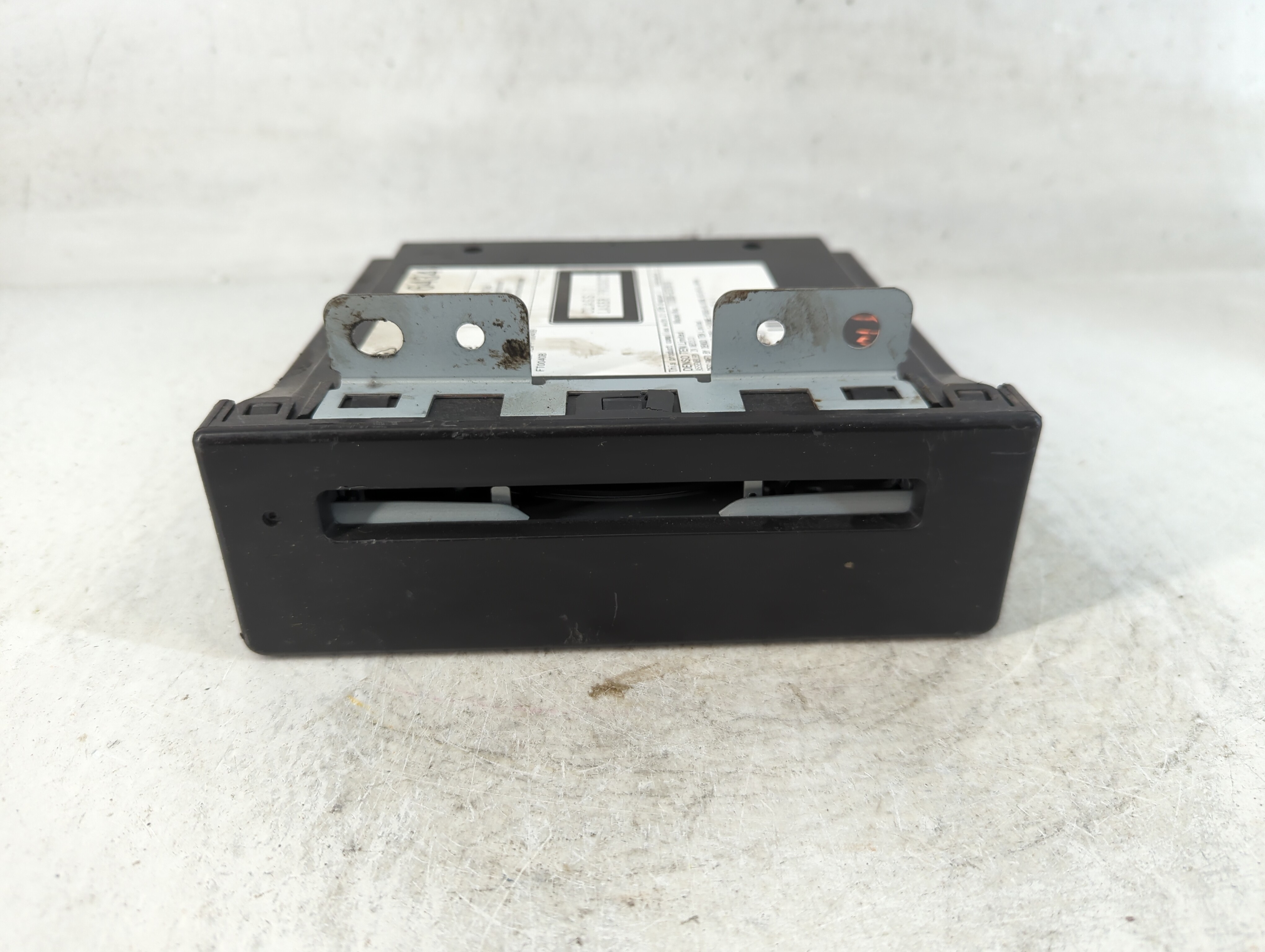 2017-2020 Chevrolet Tahoe Am Fm Cd Player Radio Receiver 791037 - Oemusedautoparts1.com