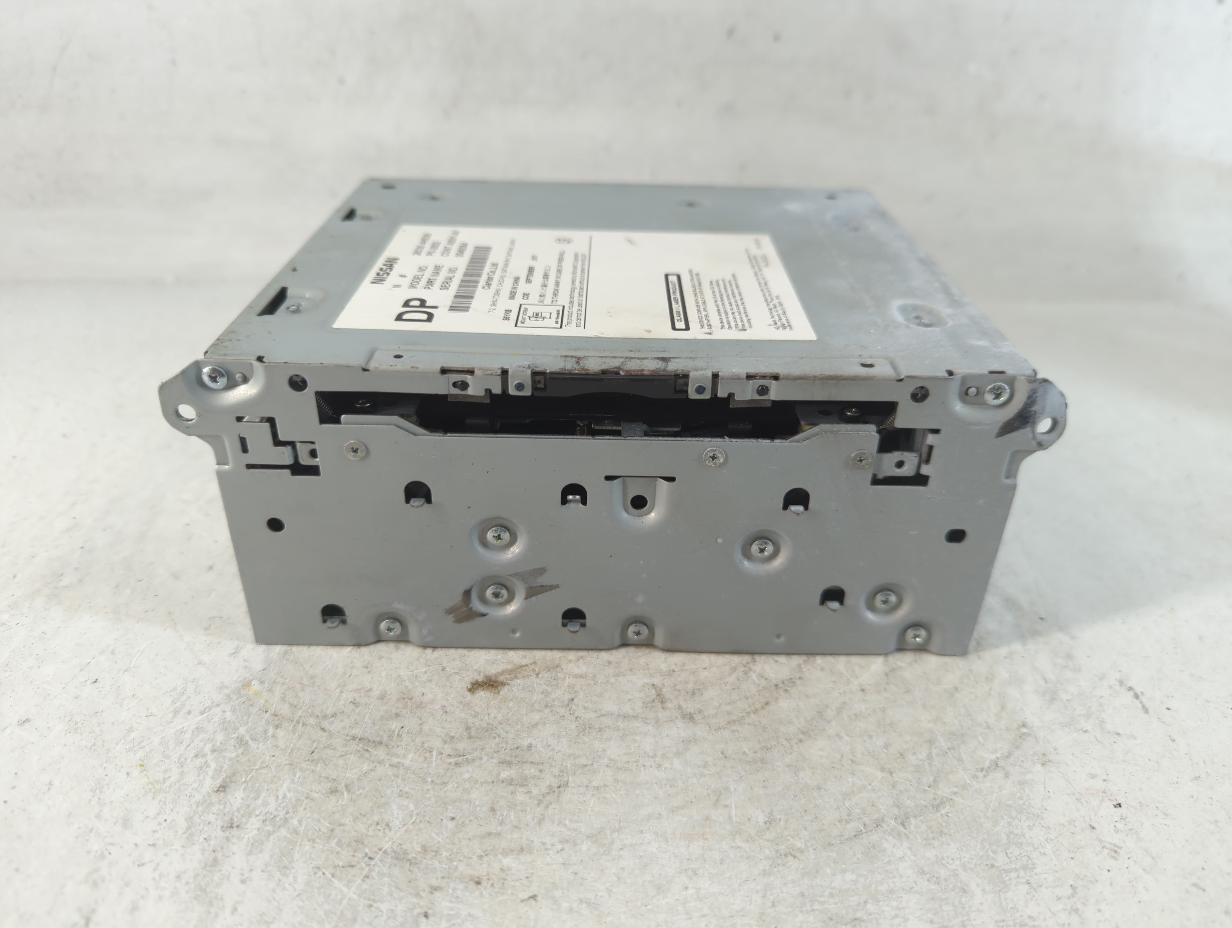 2017-2019 Infiniti Qx30 Am Fm Cd Player Radio Receiver 791080 - Oemusedautoparts1.com