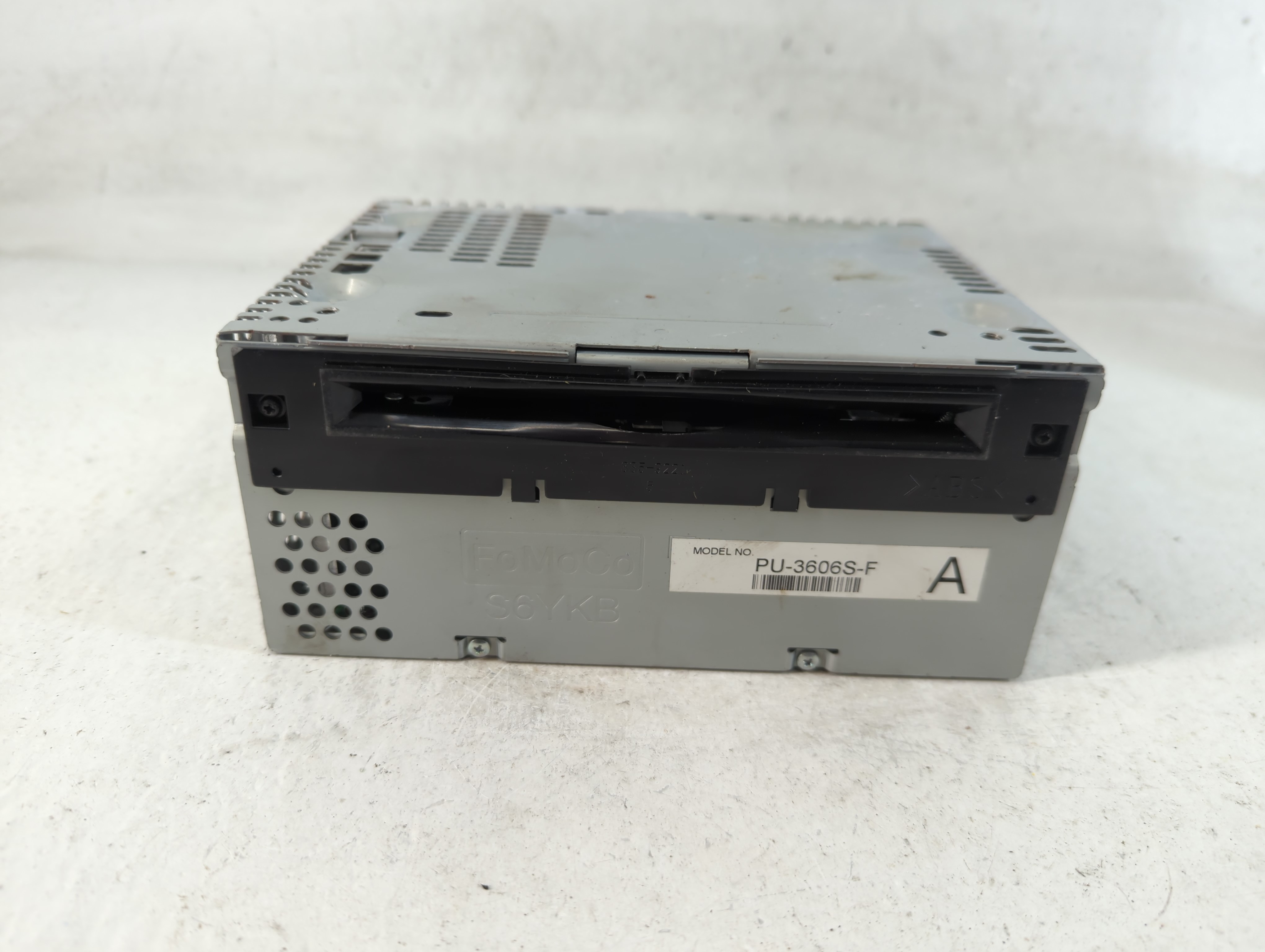 2017-2018 Ford Mustang Am Fm Cd Player Radio Receiver 791113 - Oemusedautoparts1.com