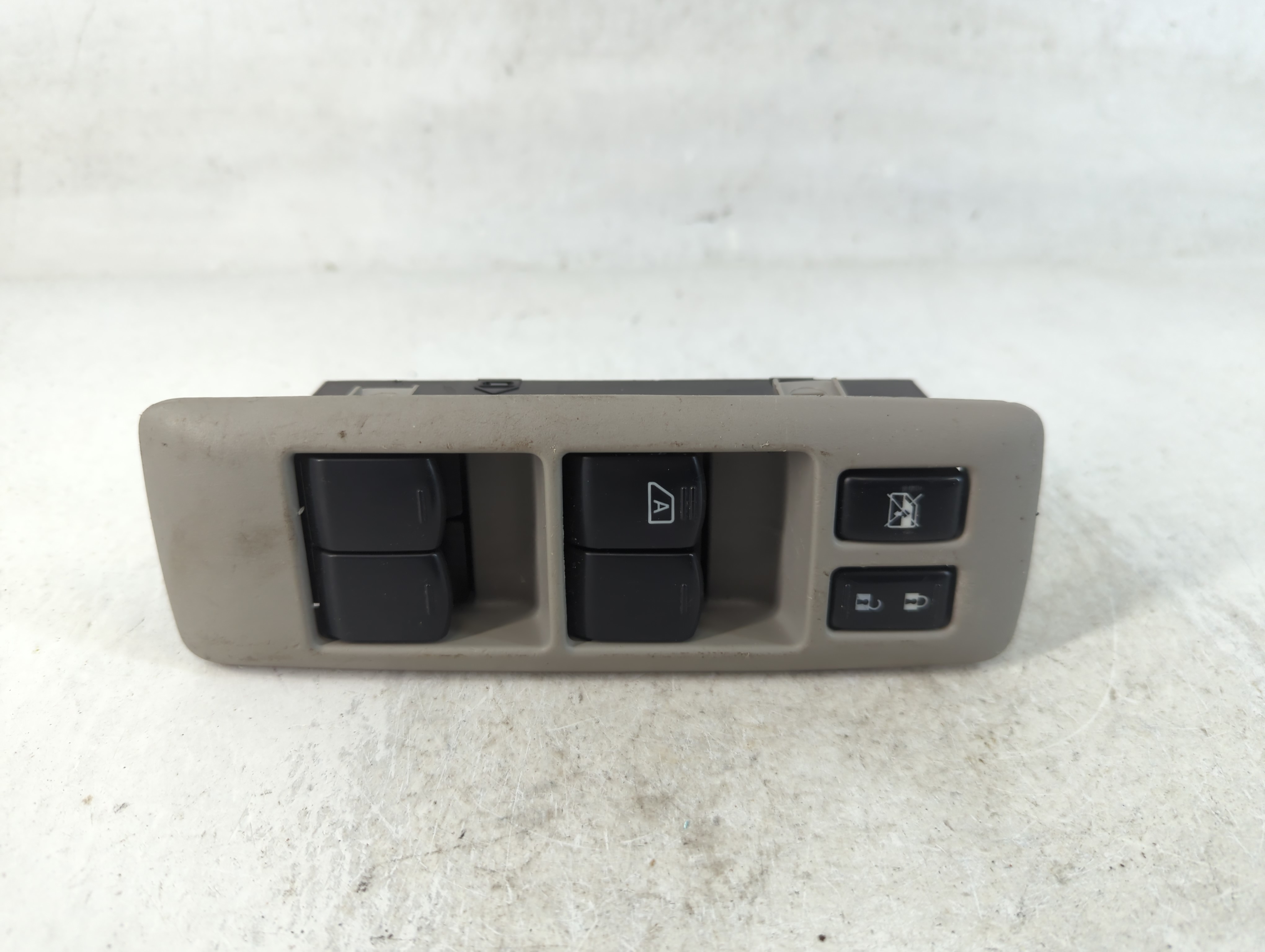 2011-2015 Nissan Rogue Driver Left Door Master Power Window Switch 791314 - Oemusedautoparts1.com