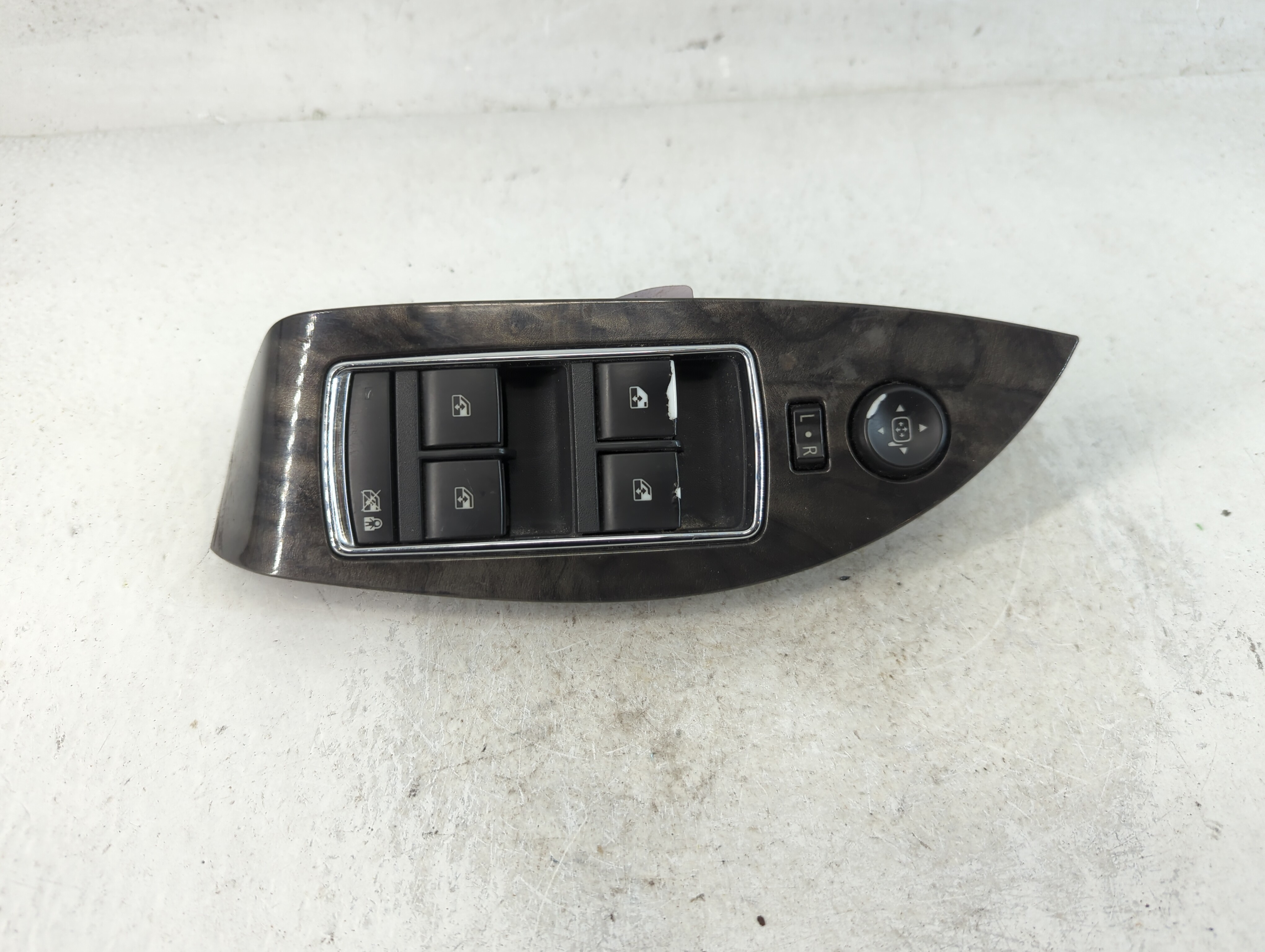 2014-2020 Chevrolet Impala Driver Left Door Master Power Window Switch 791324 - Oemusedautoparts1.com
