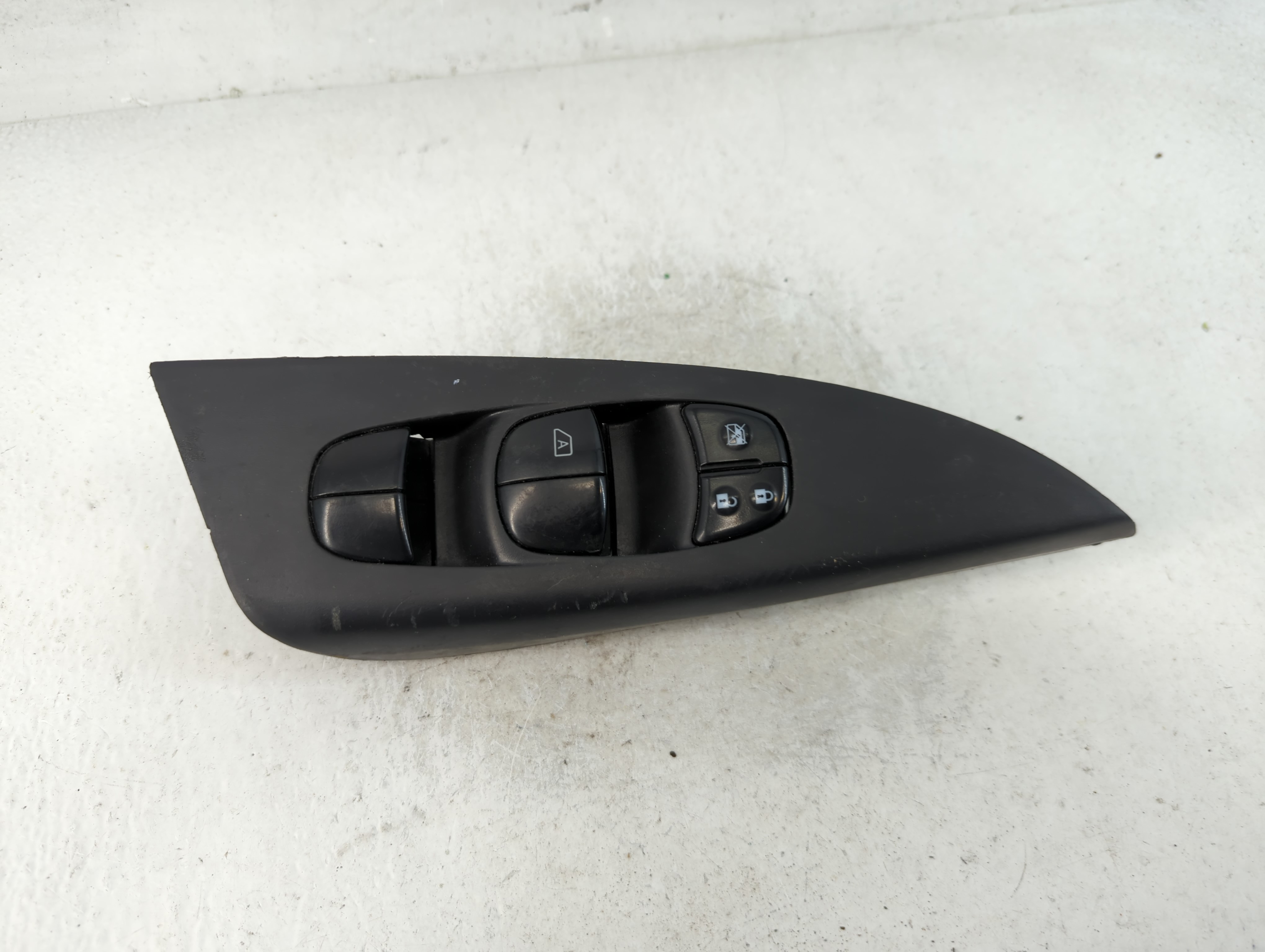 Picture of 2013-2019 Nissan Sentra Driver Left Door Master Power Window Switch 791325