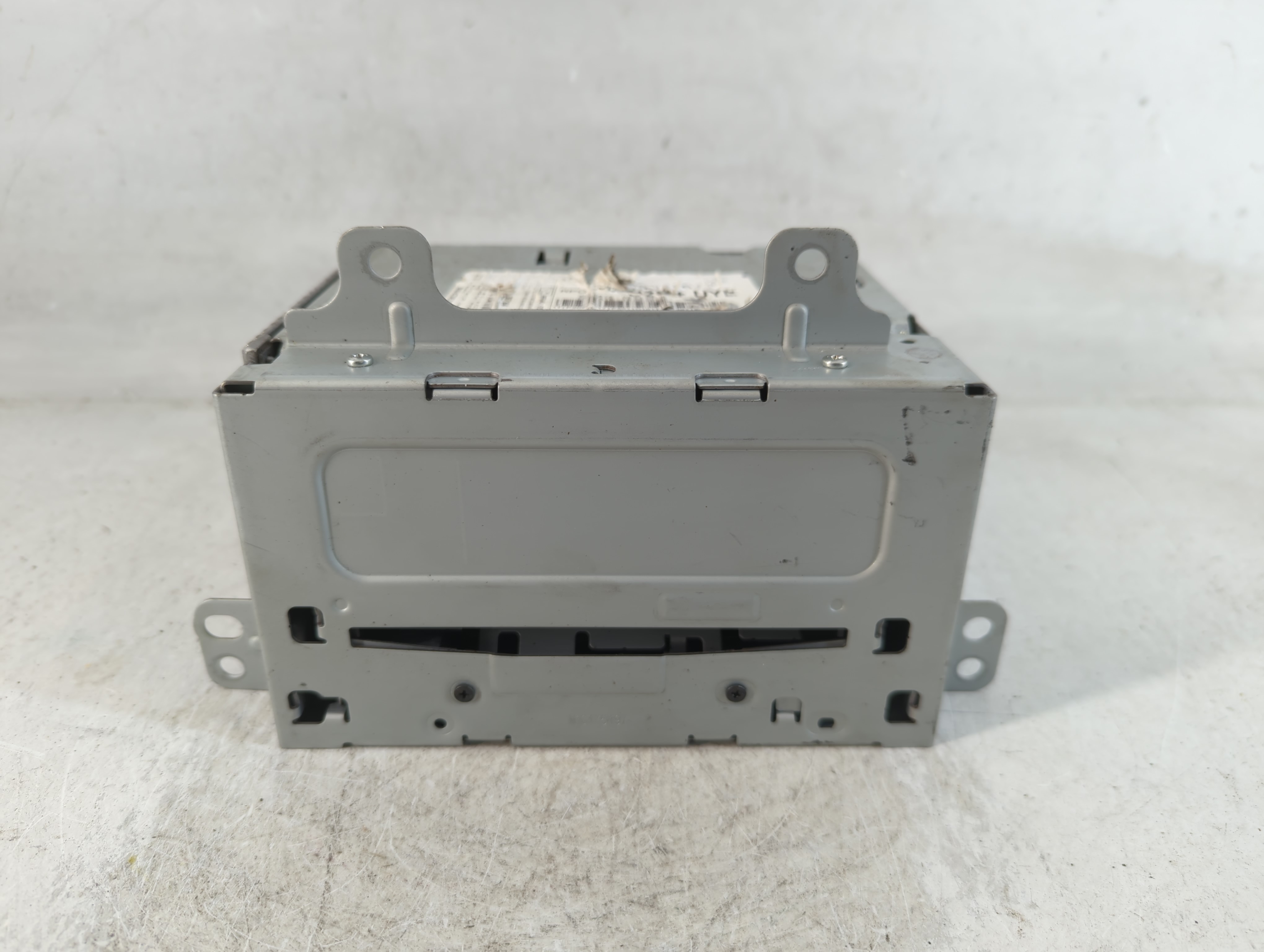 2011-2012 Chevrolet Cruze Am Fm Cd Player Radio Receiver 791333 - Oemusedautoparts1.com