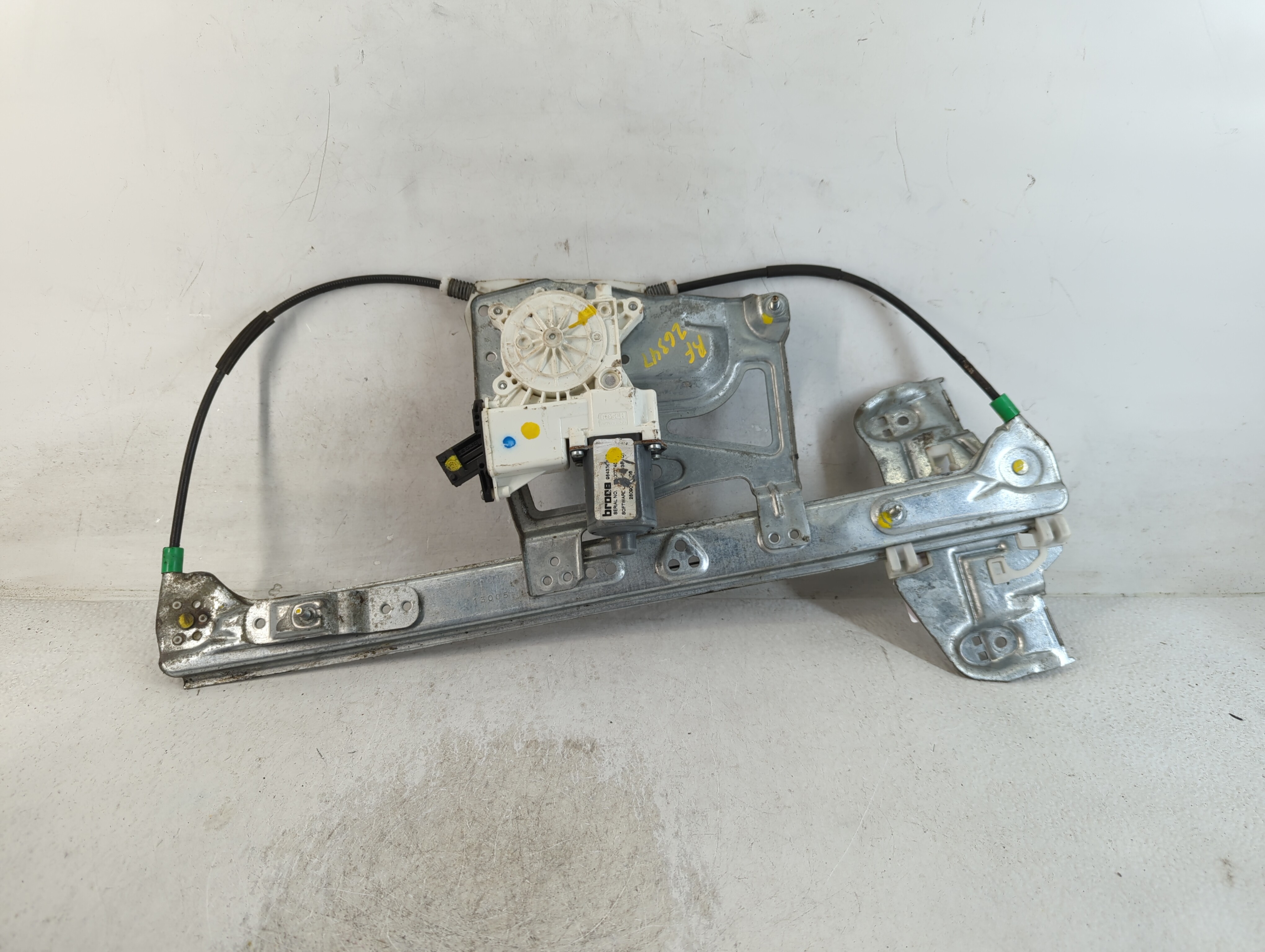 2006-2011 Cadillac Dts Window Regulator Passenger Front 791418 - Oemusedautoparts1.com