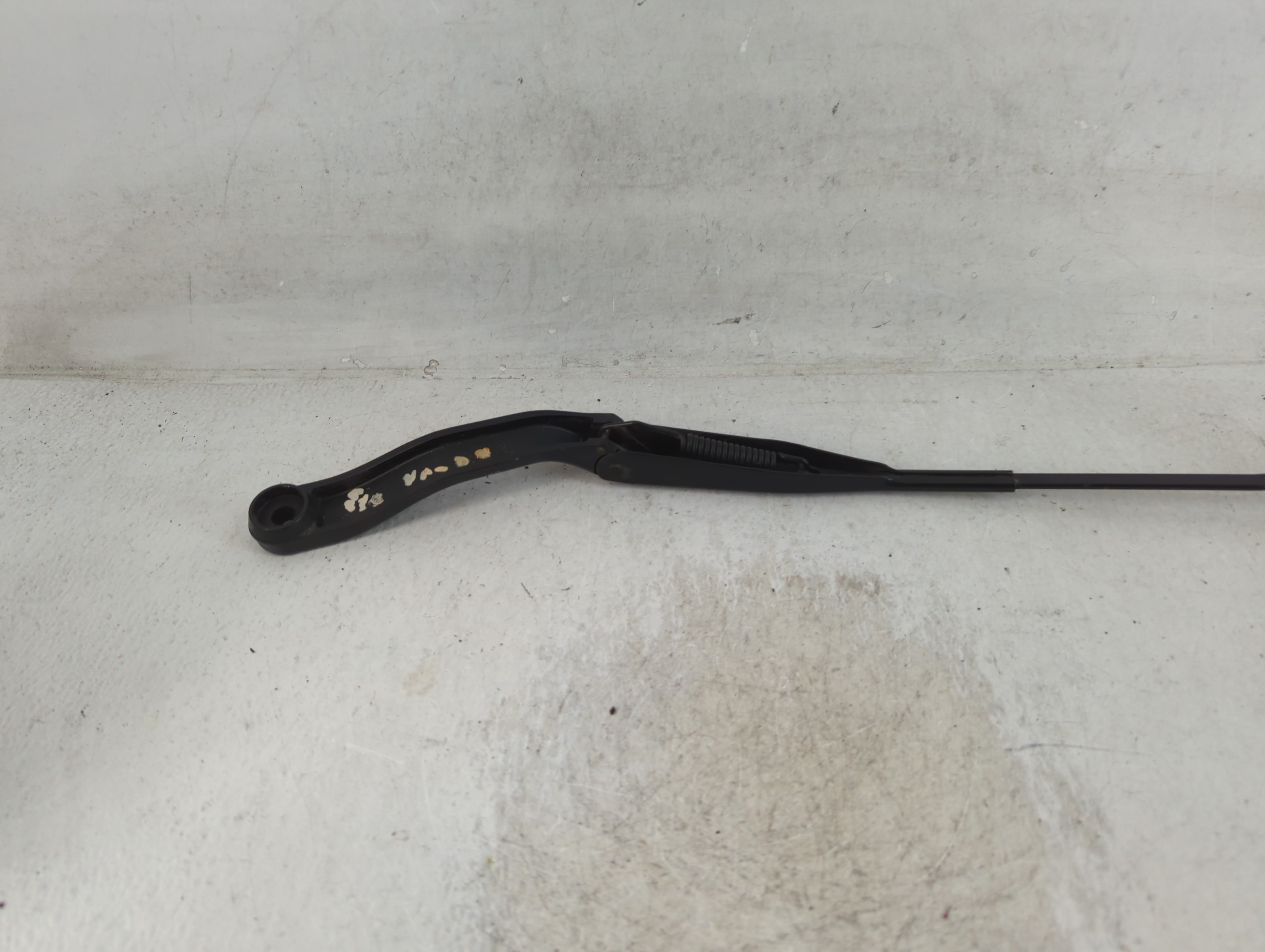 2003 Saturn Vue Front Drivers Wiper Arm Oem 791420 - Oemusedautoparts1.com