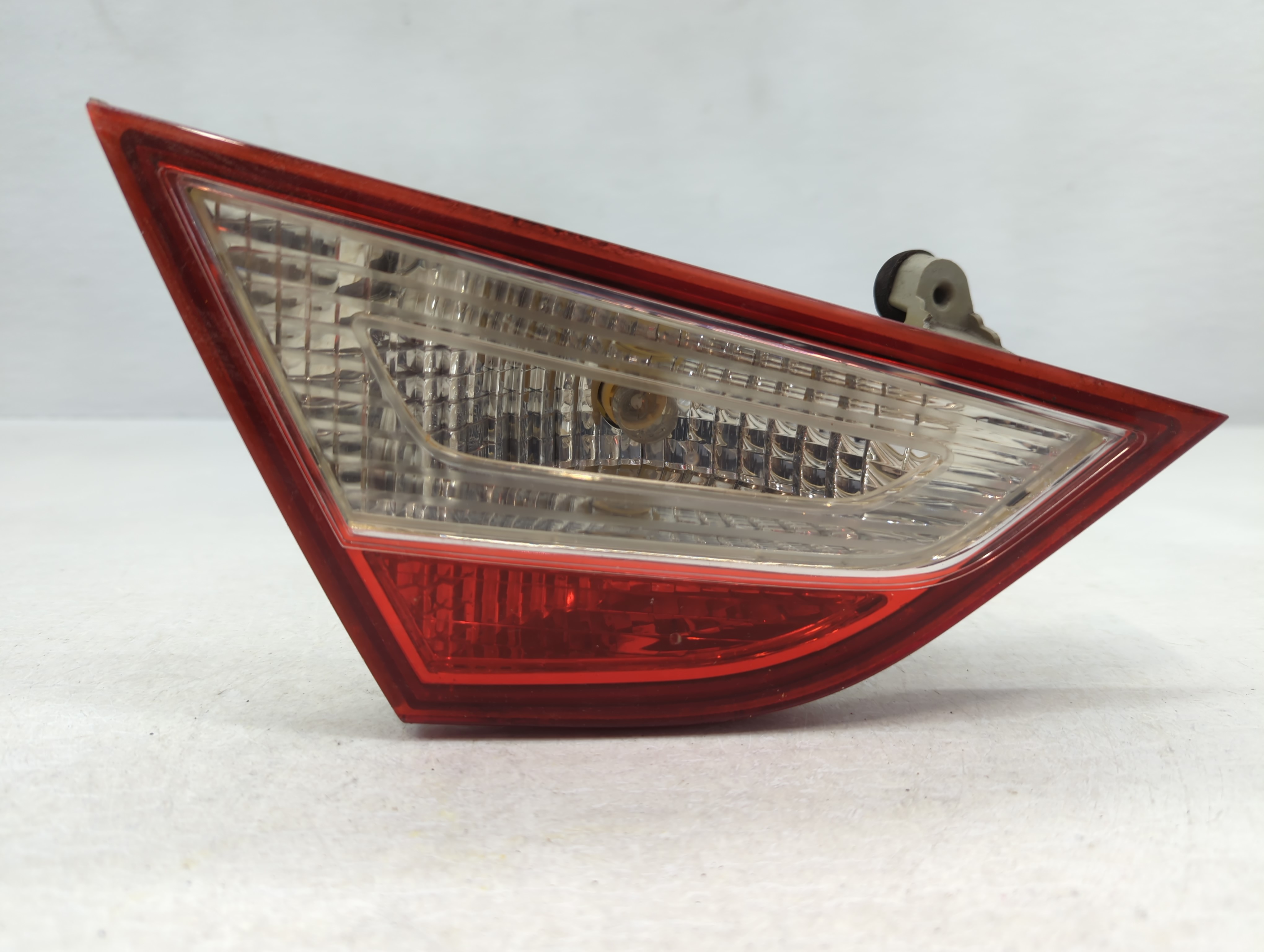 Picture of 2011-2014 Hyundai Sonata Passenger Right Side Tail Light Taillight Oem 791438