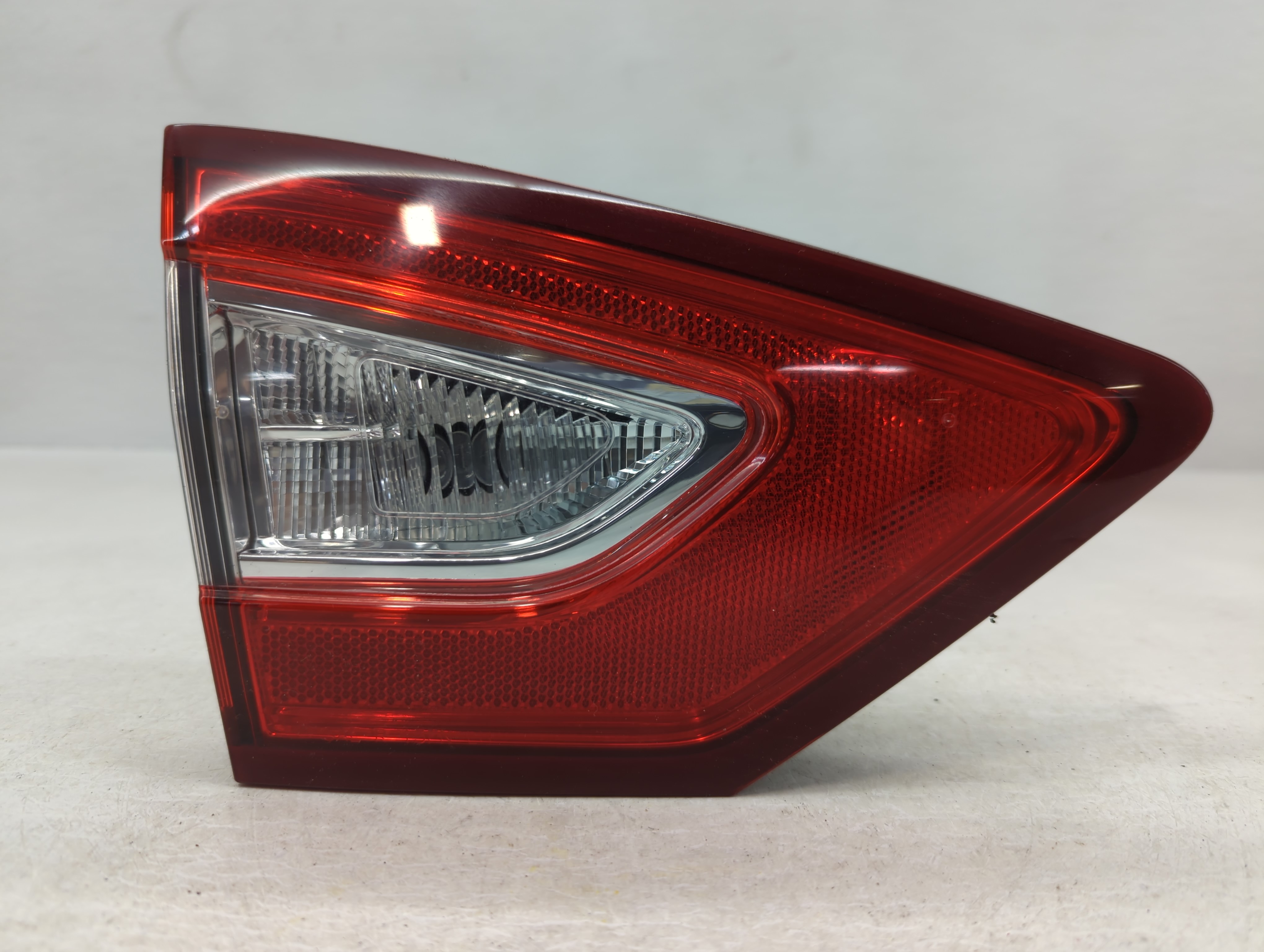 2013-2016 Ford Fusion Driver Left Side Tail Light Taillight Oem 791486 - Oemusedautoparts1.com