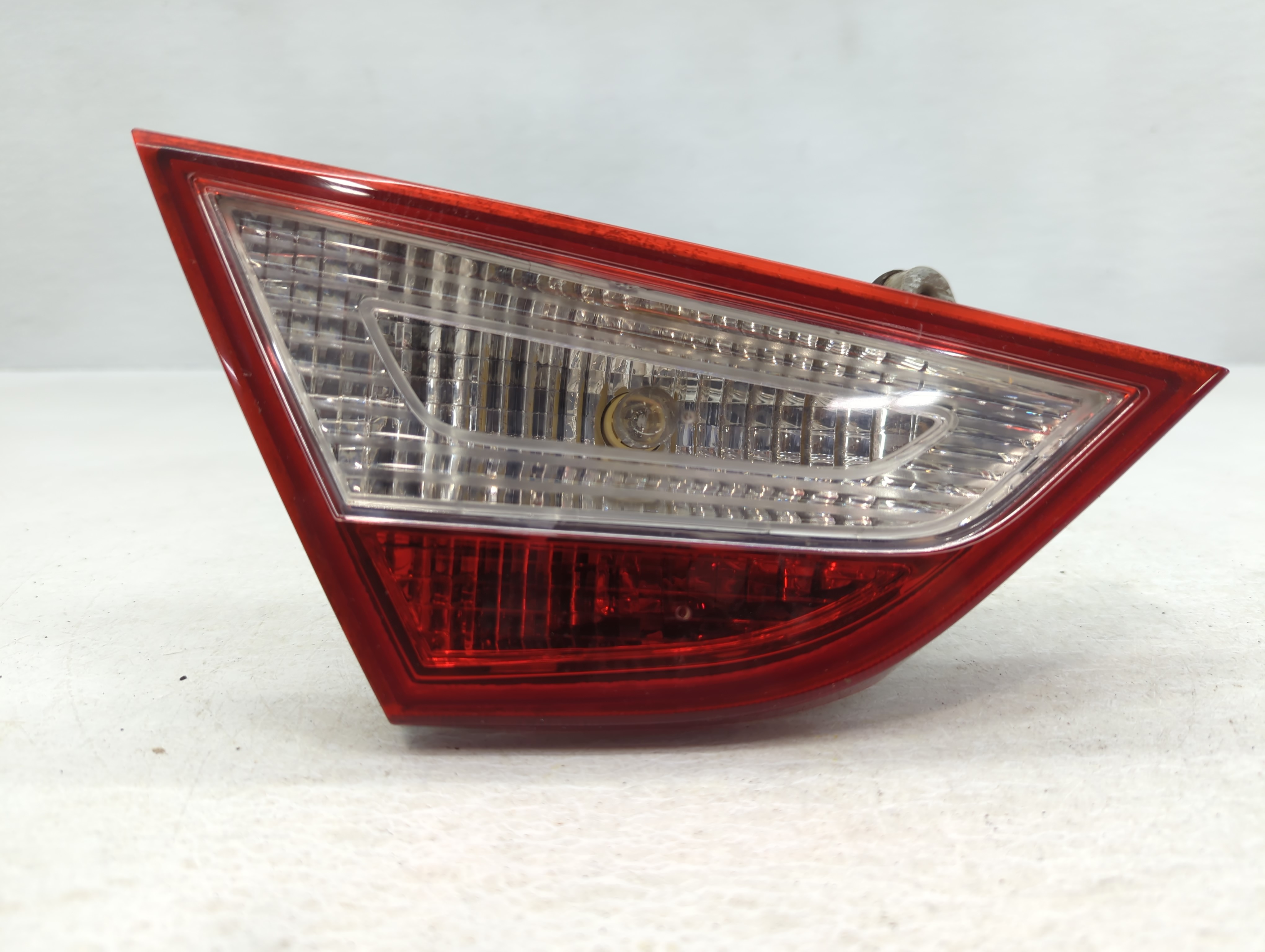 Picture of 2011-2014 Hyundai Sonata Driver Left Side Tail Light Taillight Oem 791487