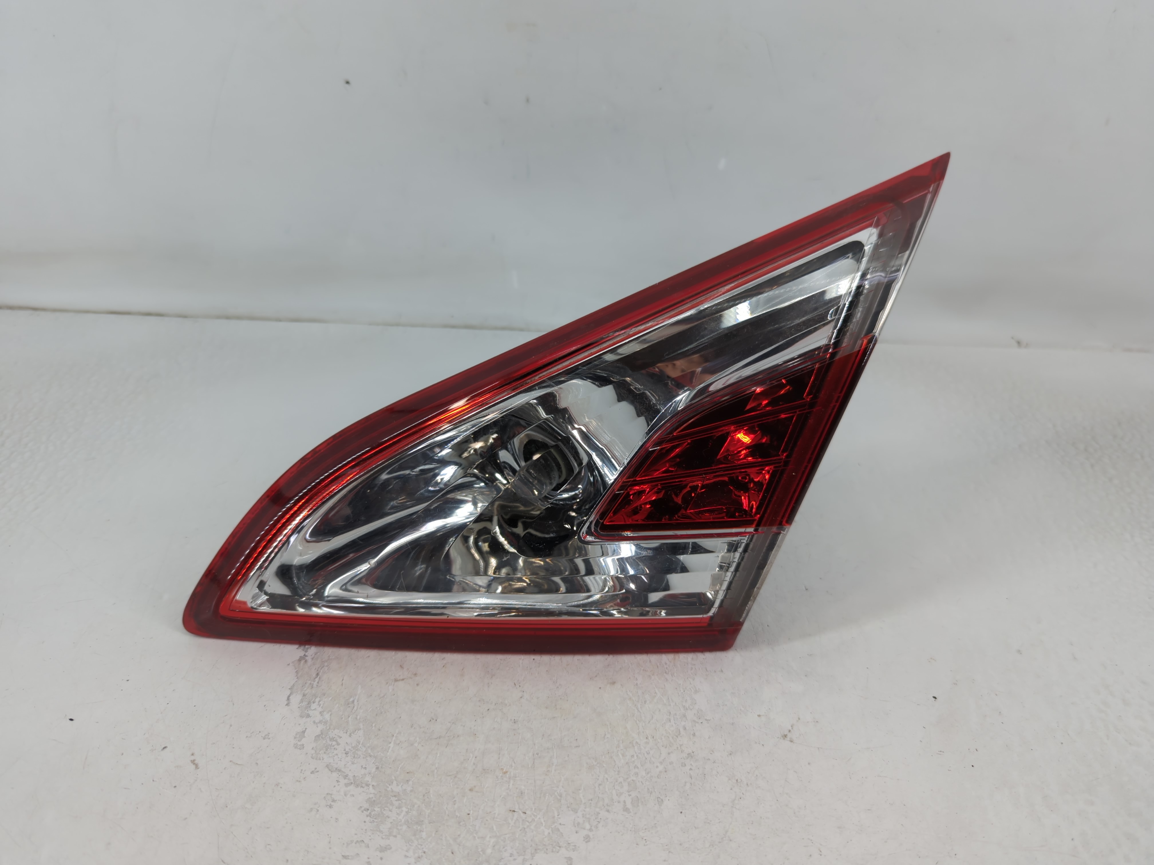 2011-2014 Nissan Murano Passenger Right Side Tail Light Taillight Oem 791494 - Oemusedautoparts1.com