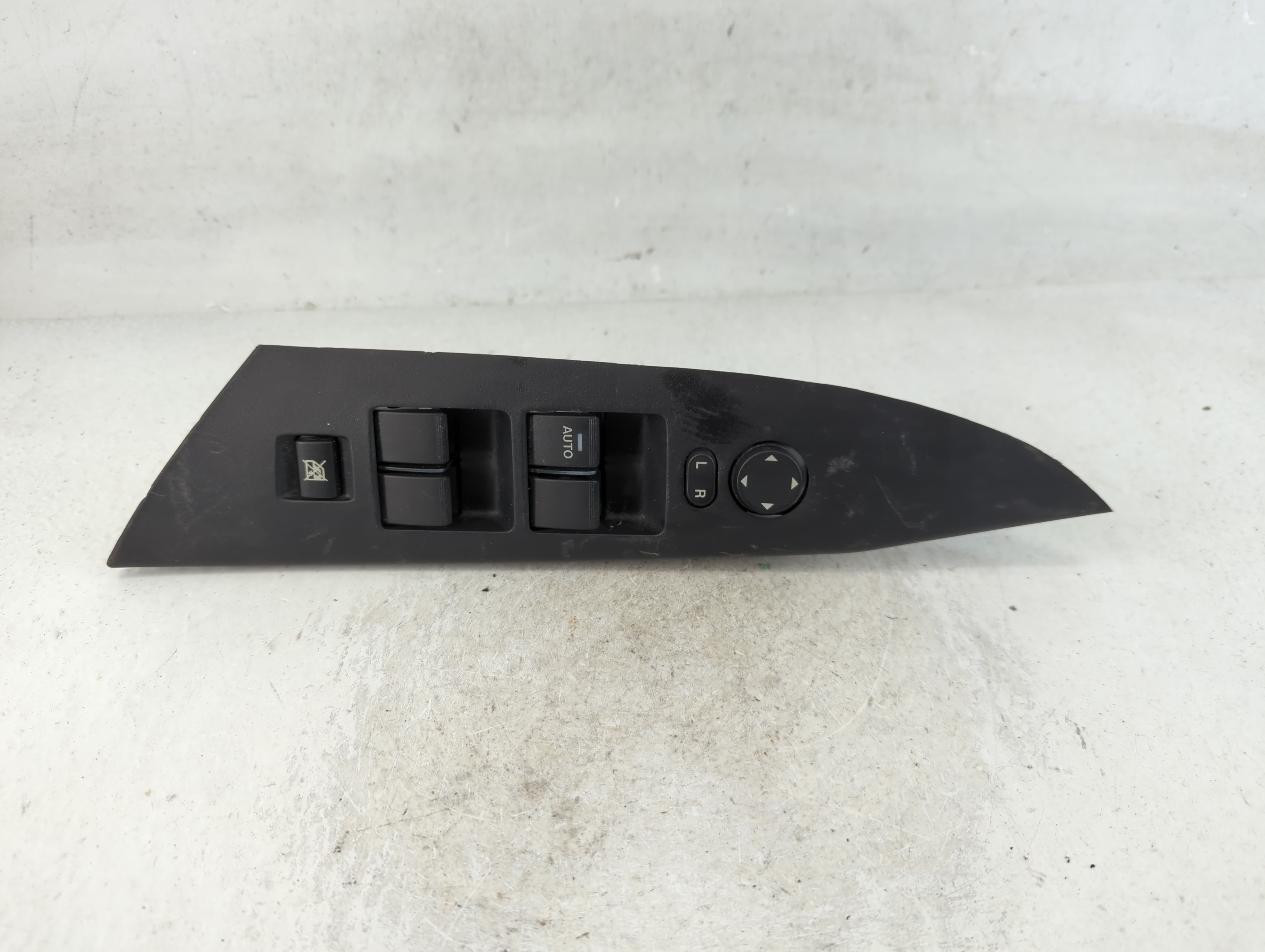 2010-2013 Mazda 3 Driver Left Door Master Power Window Switch 791523 - Oemusedautoparts1.com