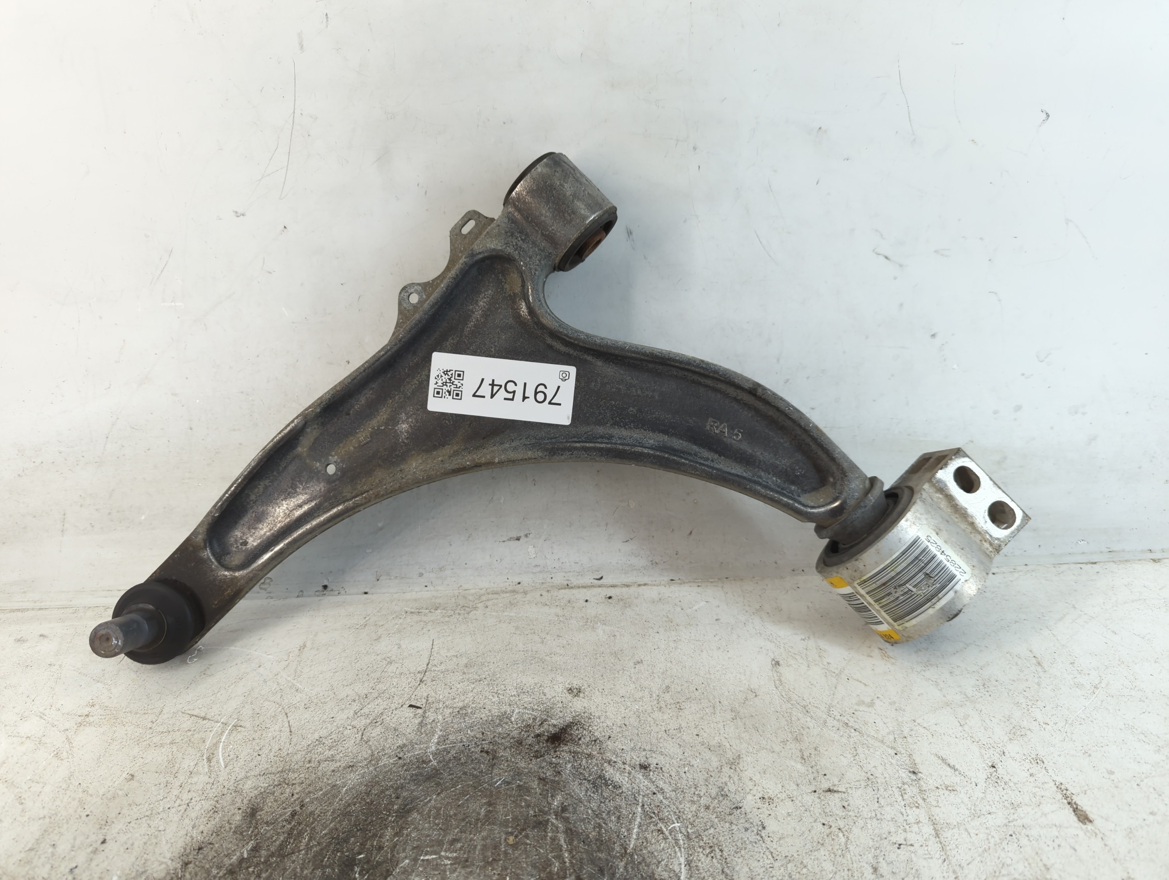 2013 Chevrolet Malibu Passenger Front Lower Control Arm Oem 791547 - Oemusedautoparts1.com