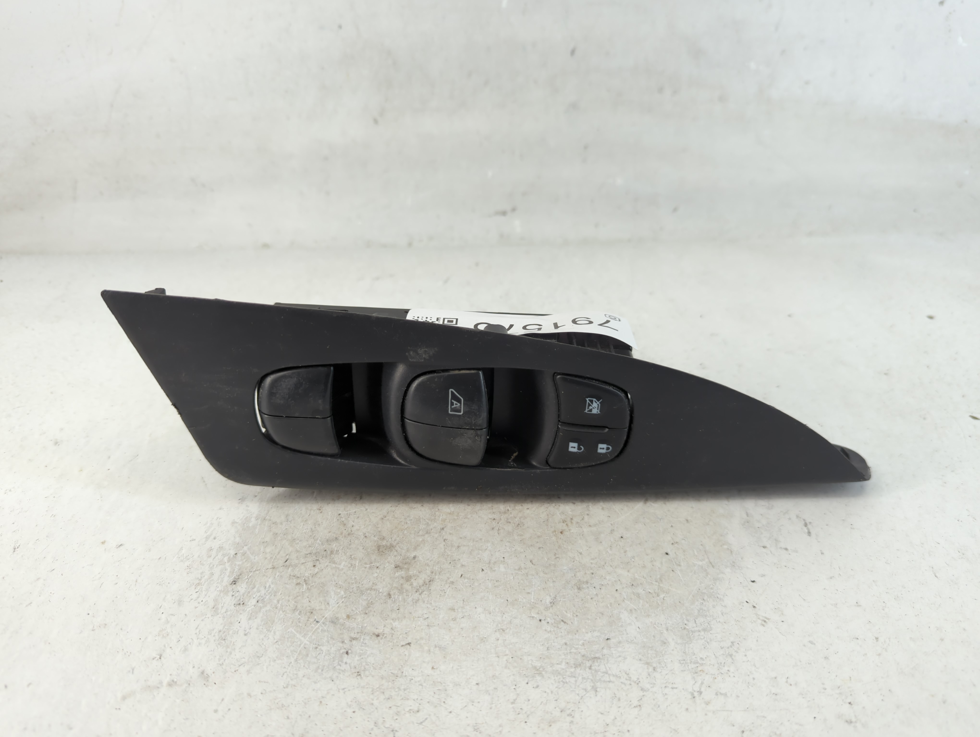 2013-2019 Nissan Sentra Driver Left Door Master Power Window Switch 791576 - Oemusedautoparts1.com