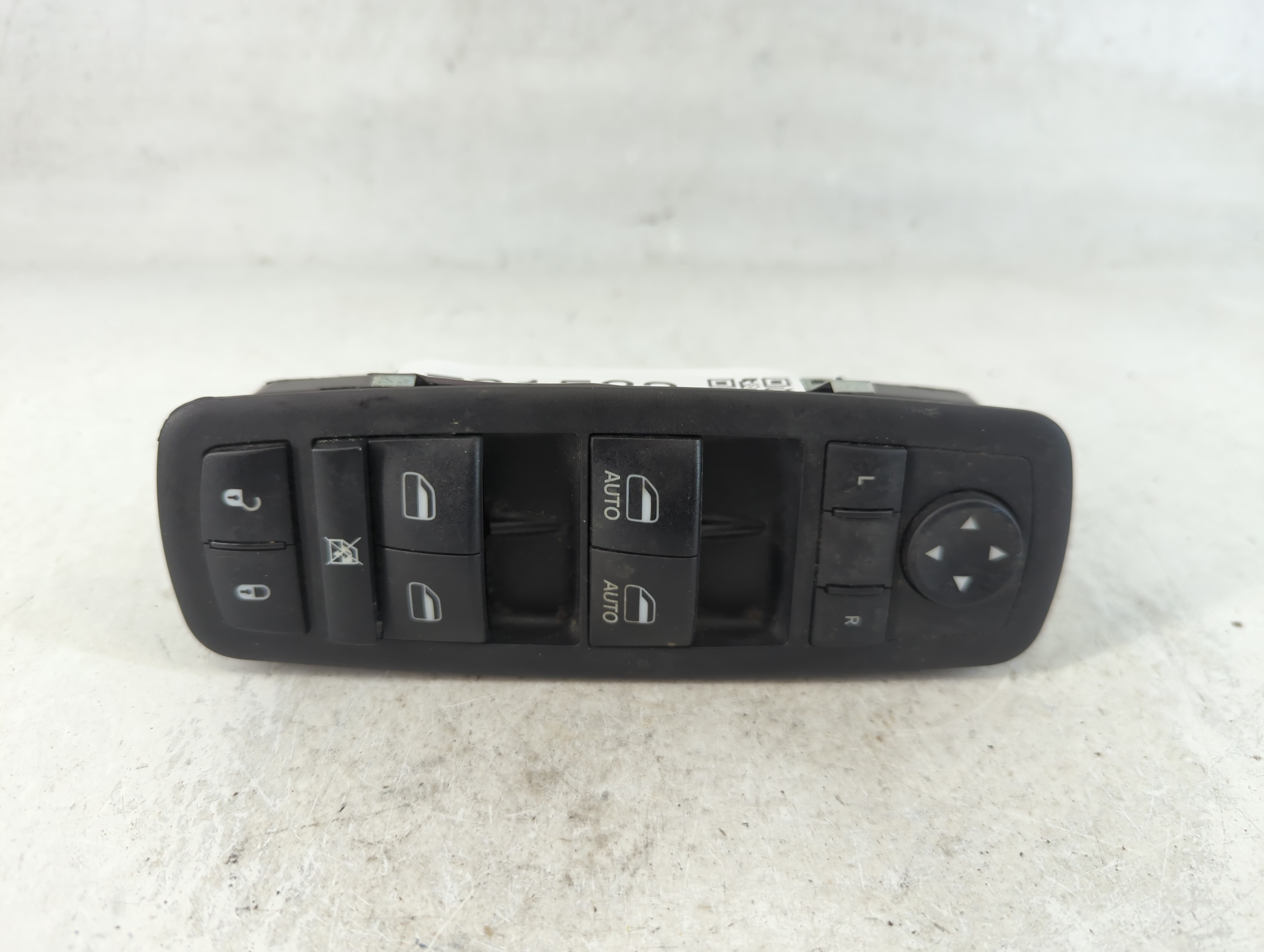 Picture of Dodge Ram 1500 Driver Left Door Master Power Window Switch 68262253ac 791583