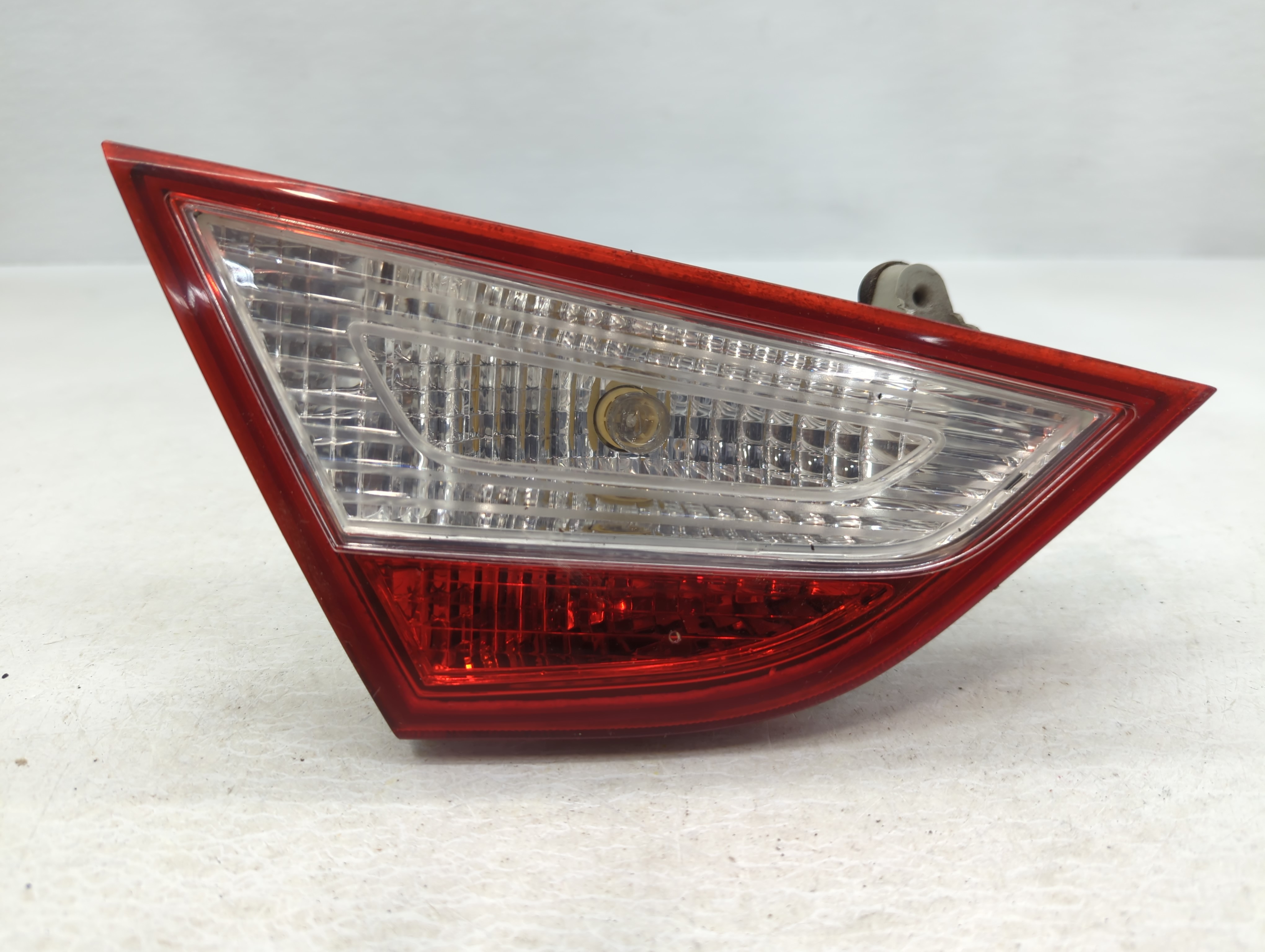Picture of 2011-2014 Hyundai Sonata Driver Left Side Tail Light Taillight Oem 791585
