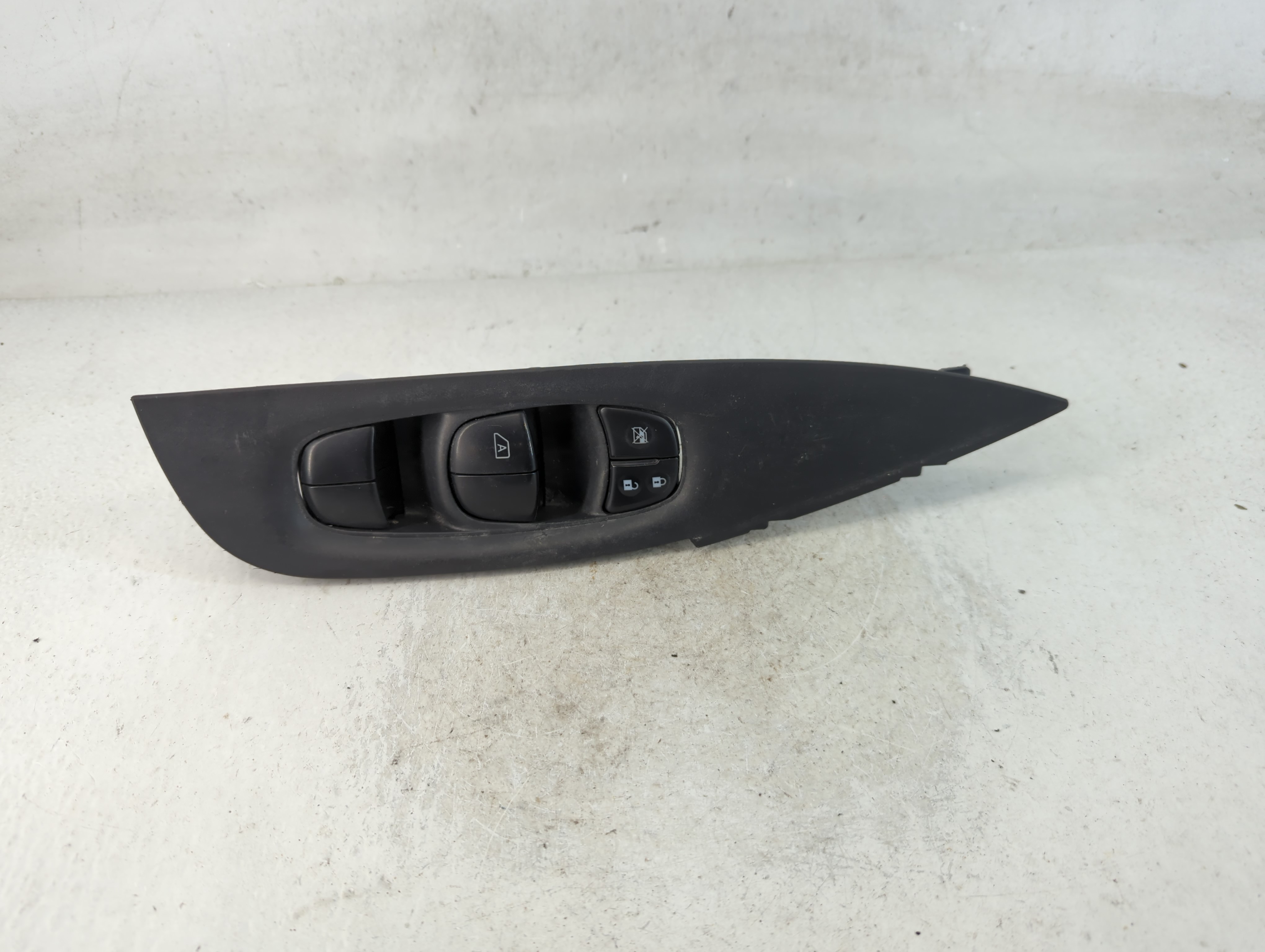 2017-2020 Nissan Rogue Driver Left Door Master Power Window Switch 791628 - Oemusedautoparts1.com