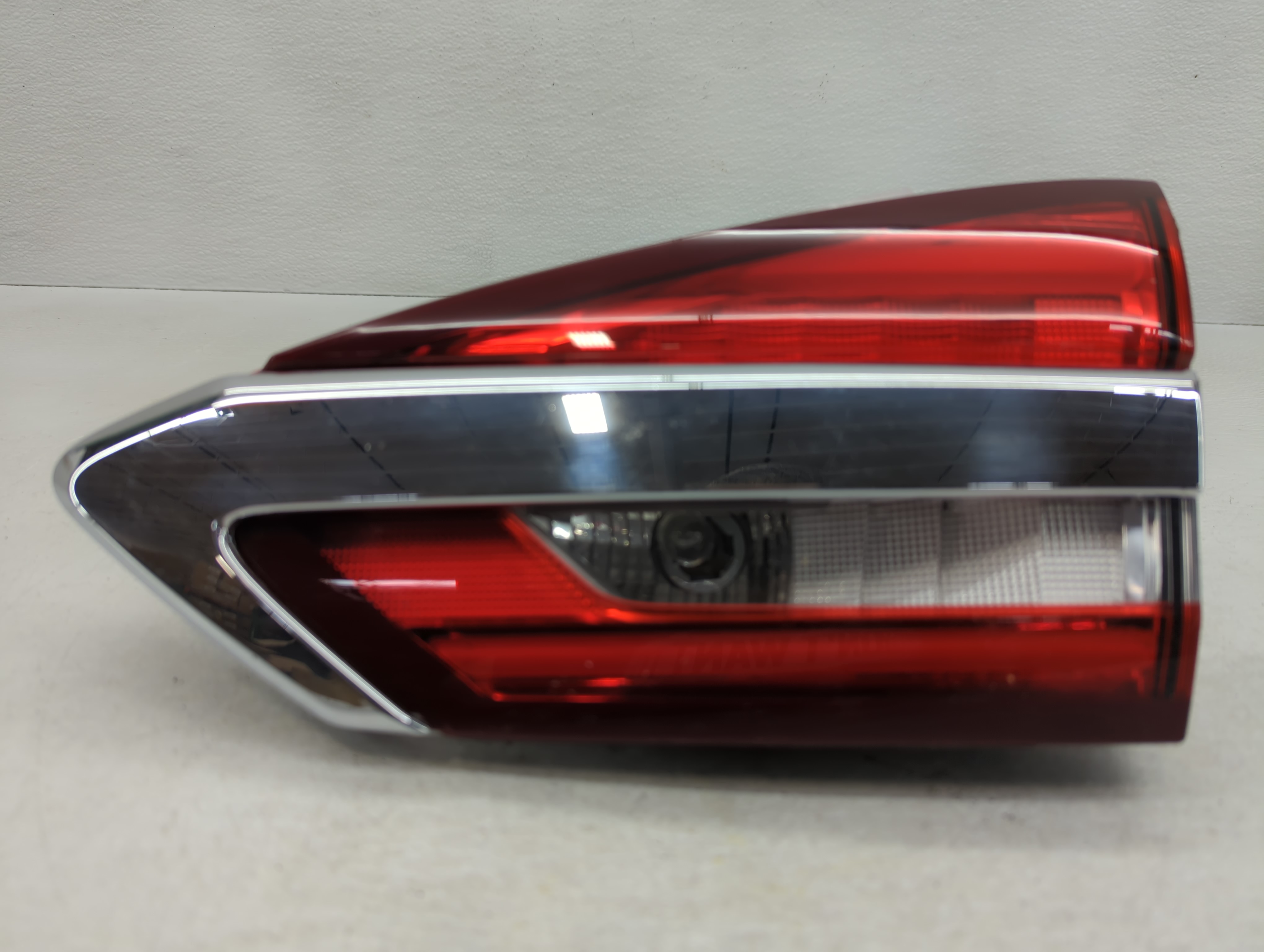 2019-2020 Ford Fusion Passenger Right Side Tail Light Taillight Oem 791649 - Oemusedautoparts1.com