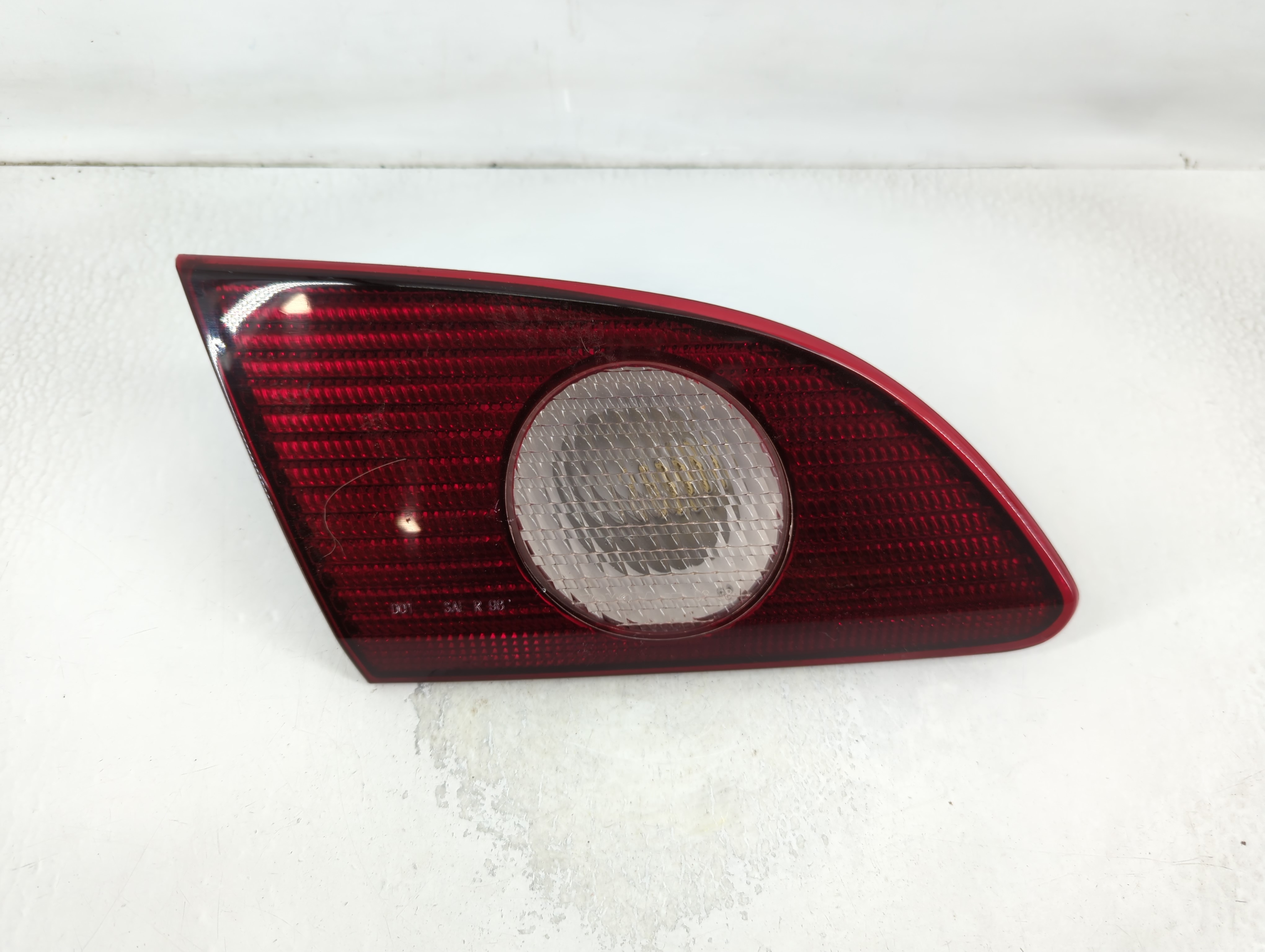 2001-2002 Toyota Corolla Driver Left Side Tail Light Taillight Oem 791686 - Oemusedautoparts1.com