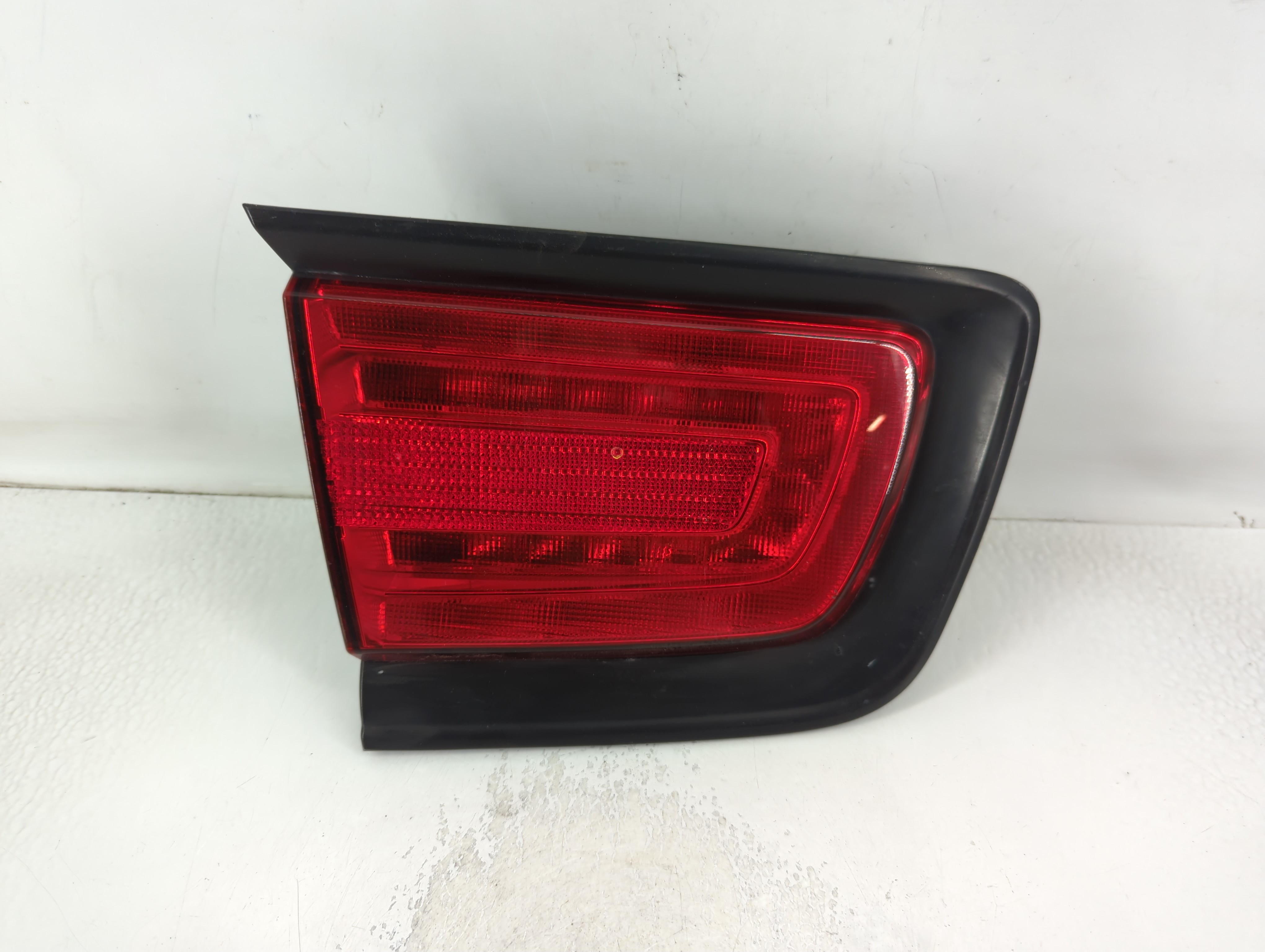 2011-2014 Dodge Charger Driver Left Side Tail Light Taillight Oem 791687 - Oemusedautoparts1.com