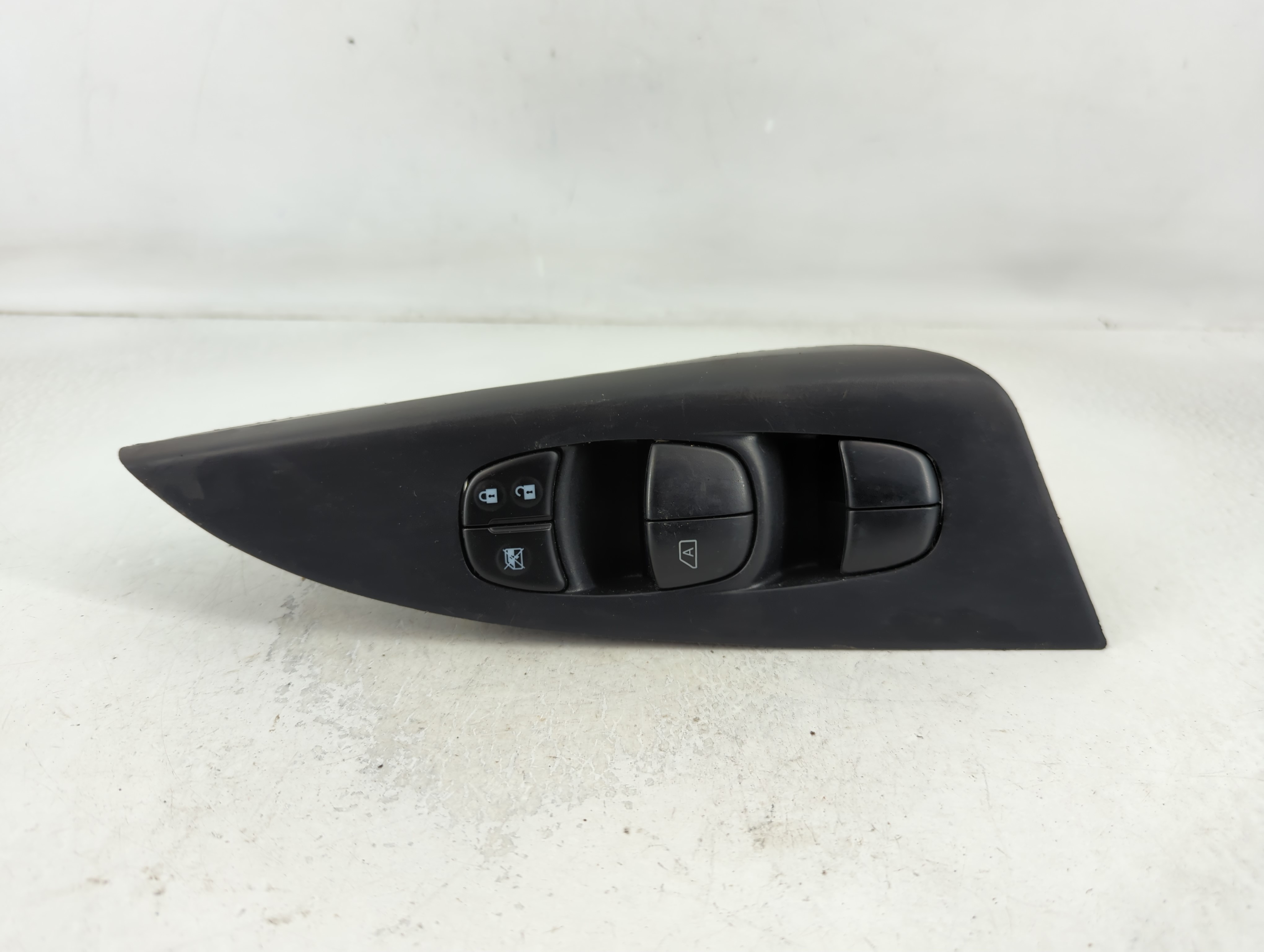 Picture of 2013-2019 Nissan Sentra Driver Left Door Master Power Window Switch 791737