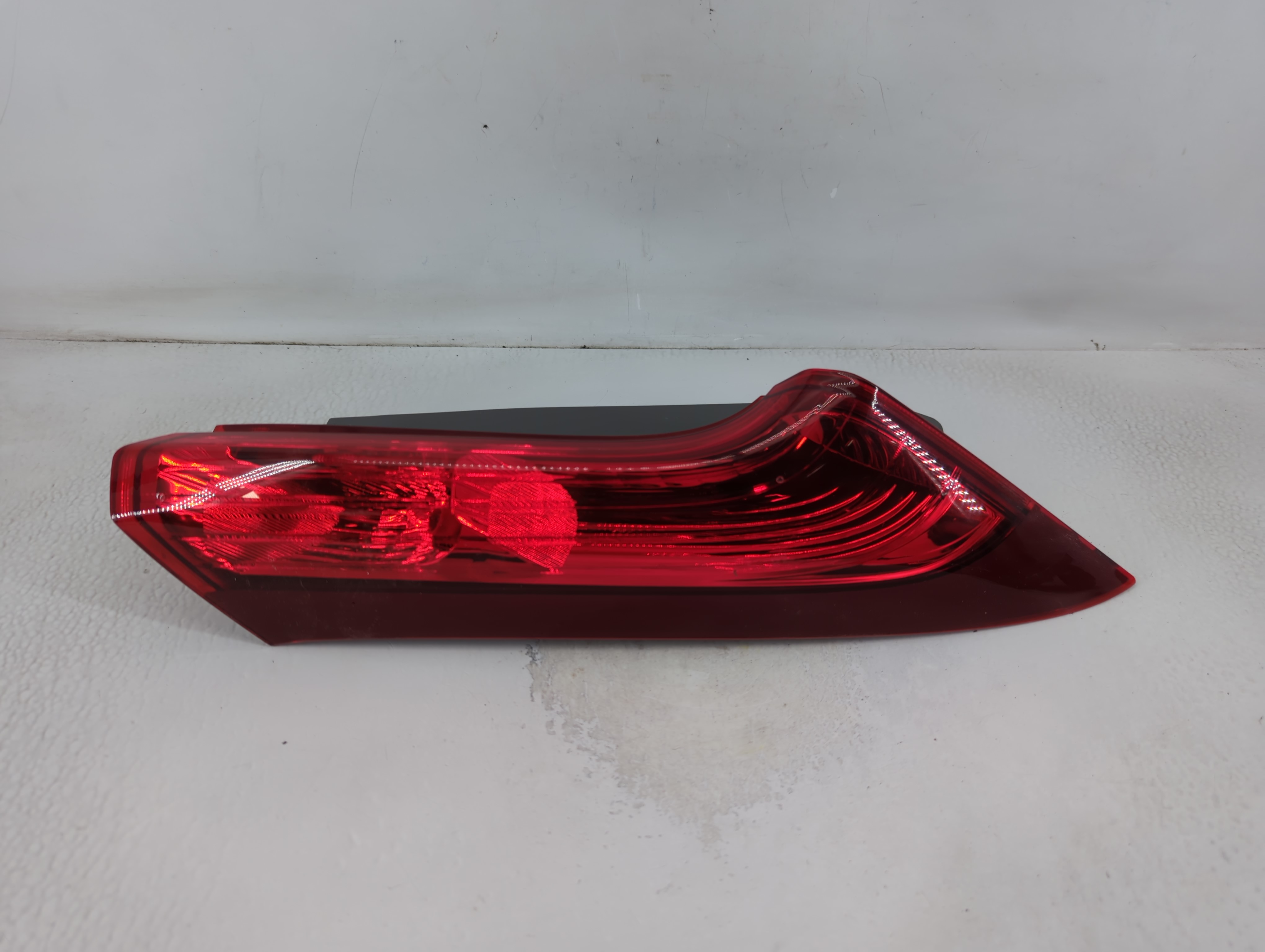 Picture of 2012-2014 Honda Cr-v Passenger Right Side Tail Light Taillight Oem 791836