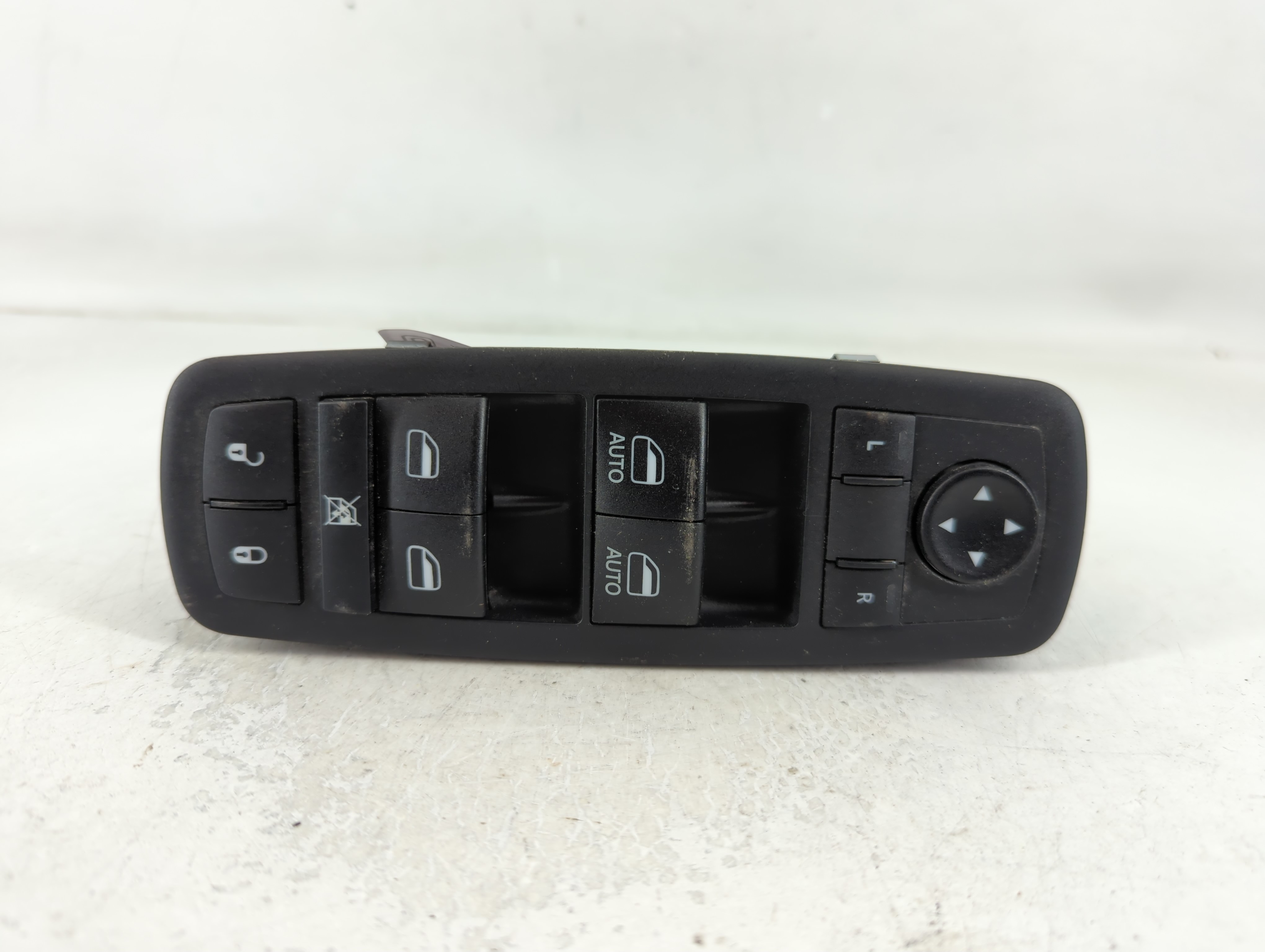 2016-2022 Jeep Grand Cherokee Driver Left Door Master Power Window Switch 791869 - Oemusedautoparts1.com