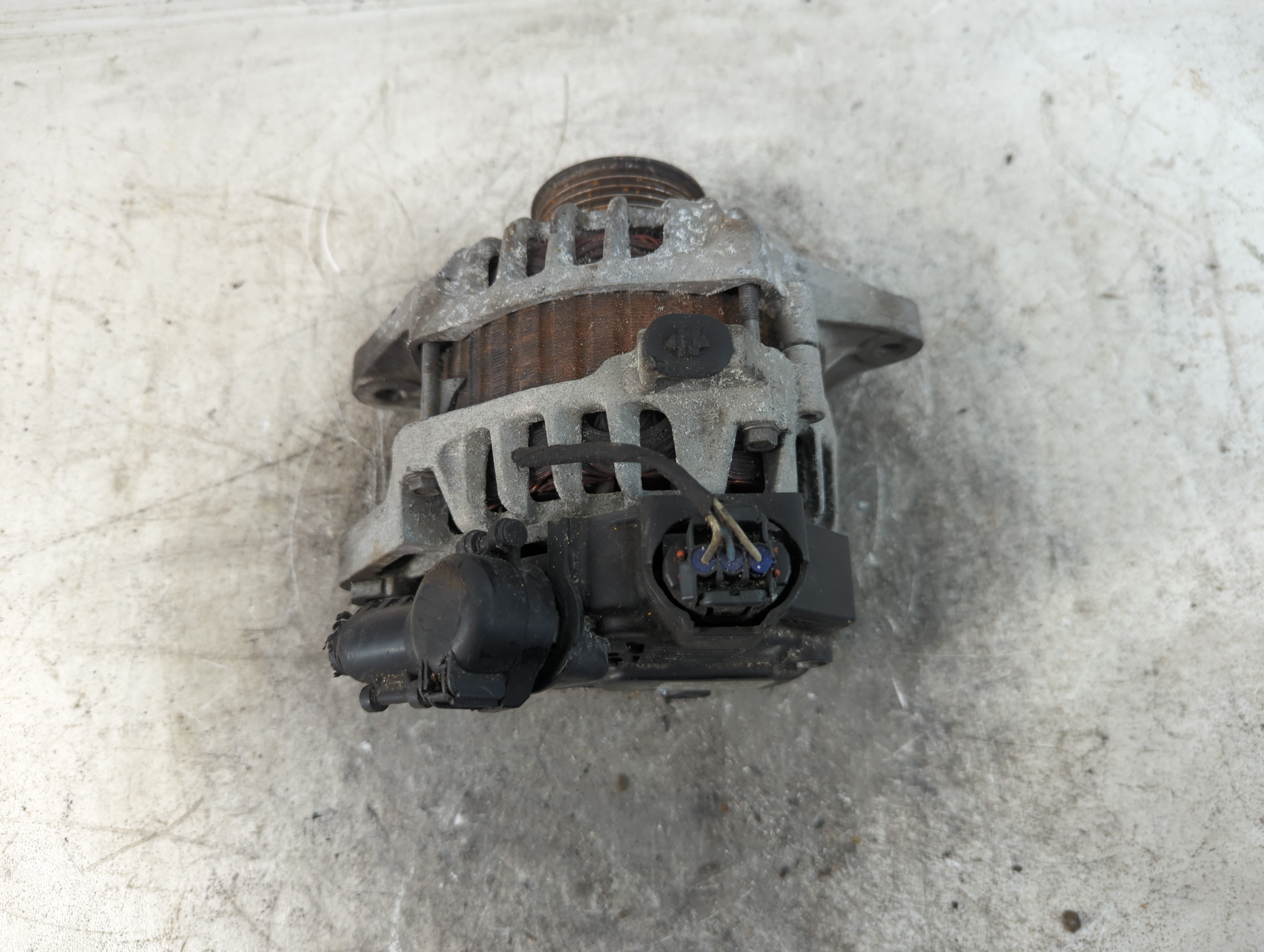 2012 Hyundai Veloster Alternator Generator Charging Assembly Engine Oem 791915 - Oemusedautoparts1.com