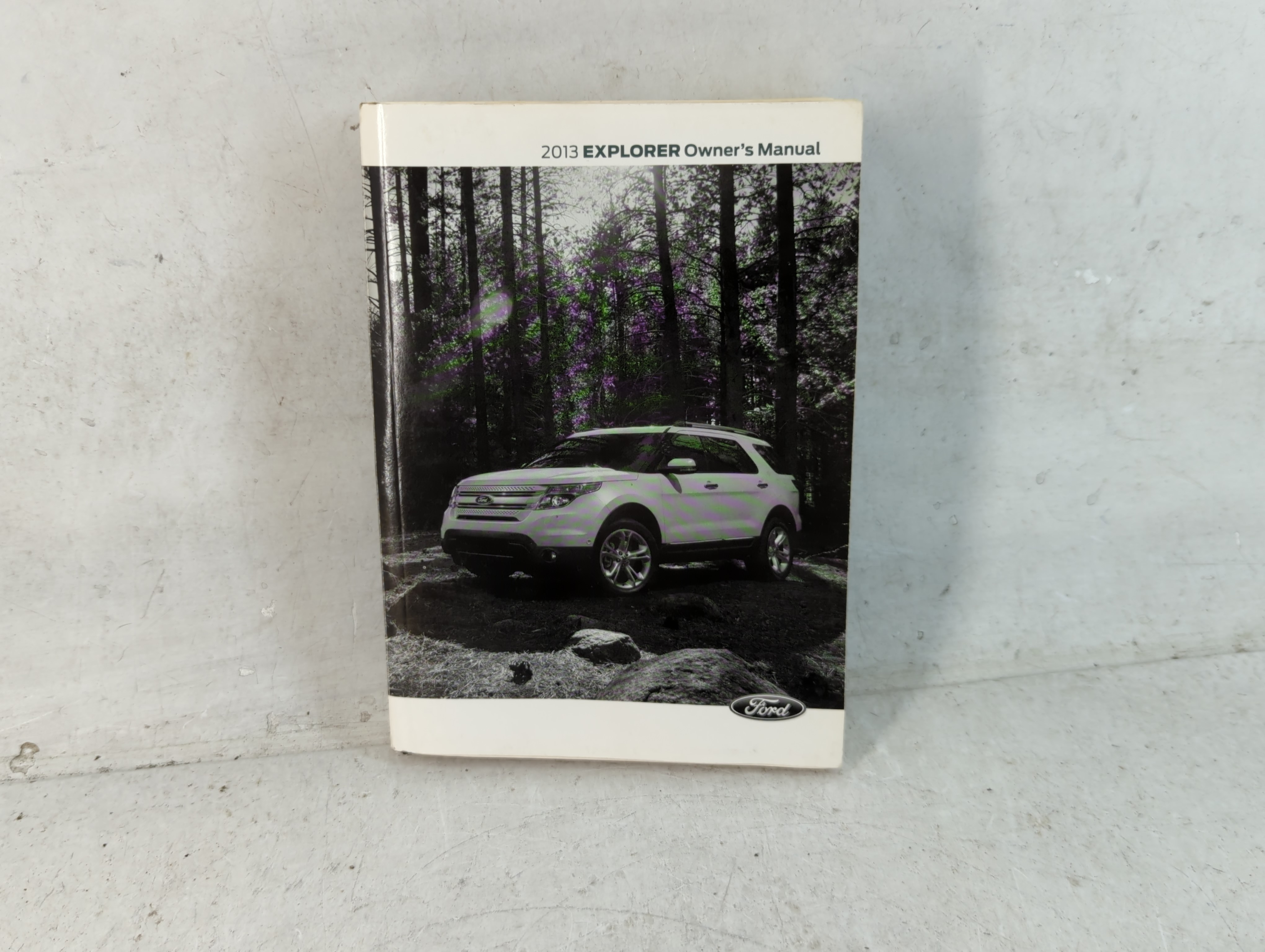 Picture of 2013 Ford Explorer Owners Manual Book Guide 792037