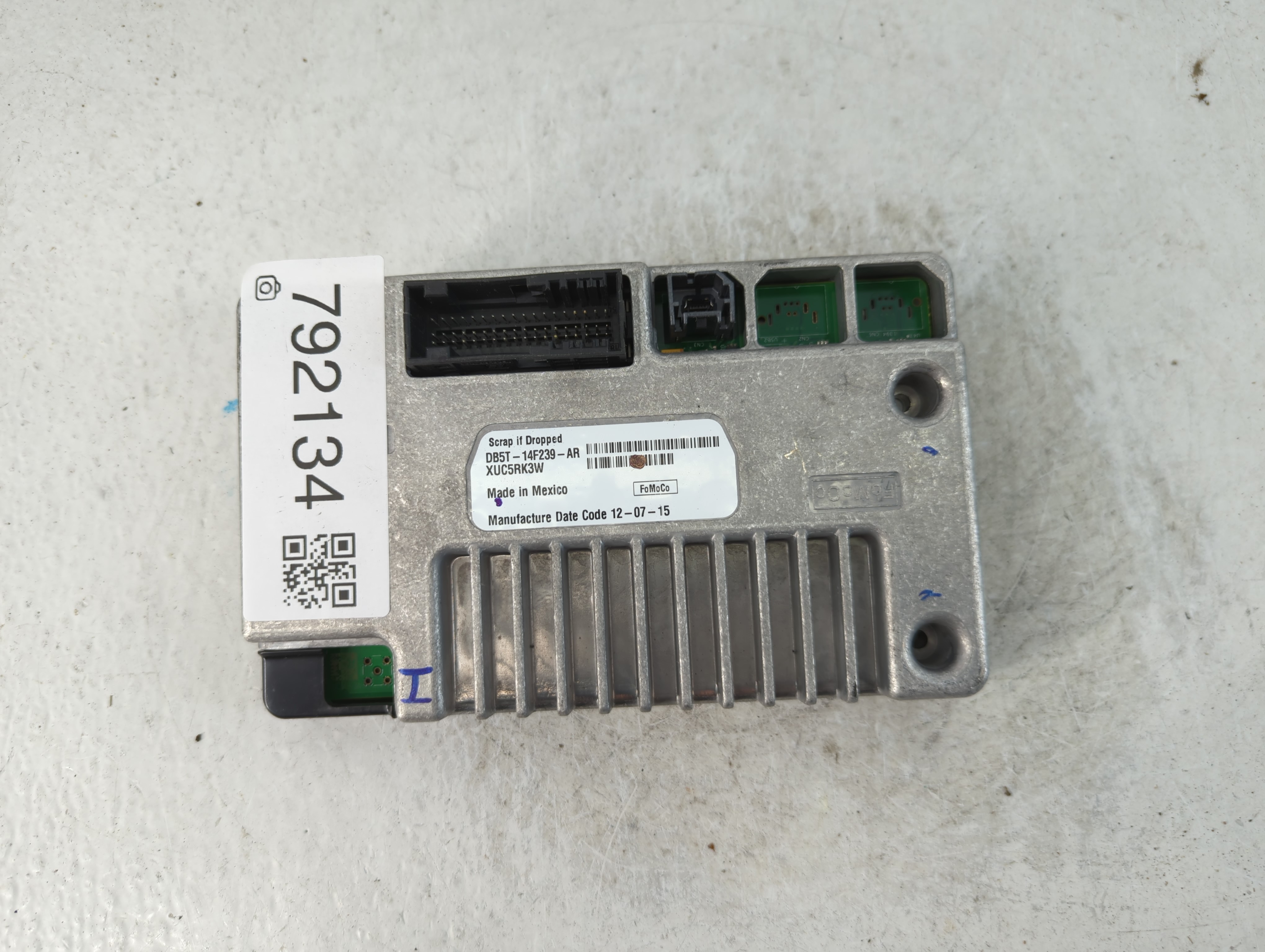 Picture of 2016-2017 Ford Explorer Chassis Control Module Ccm Bcm Body Control 792134
