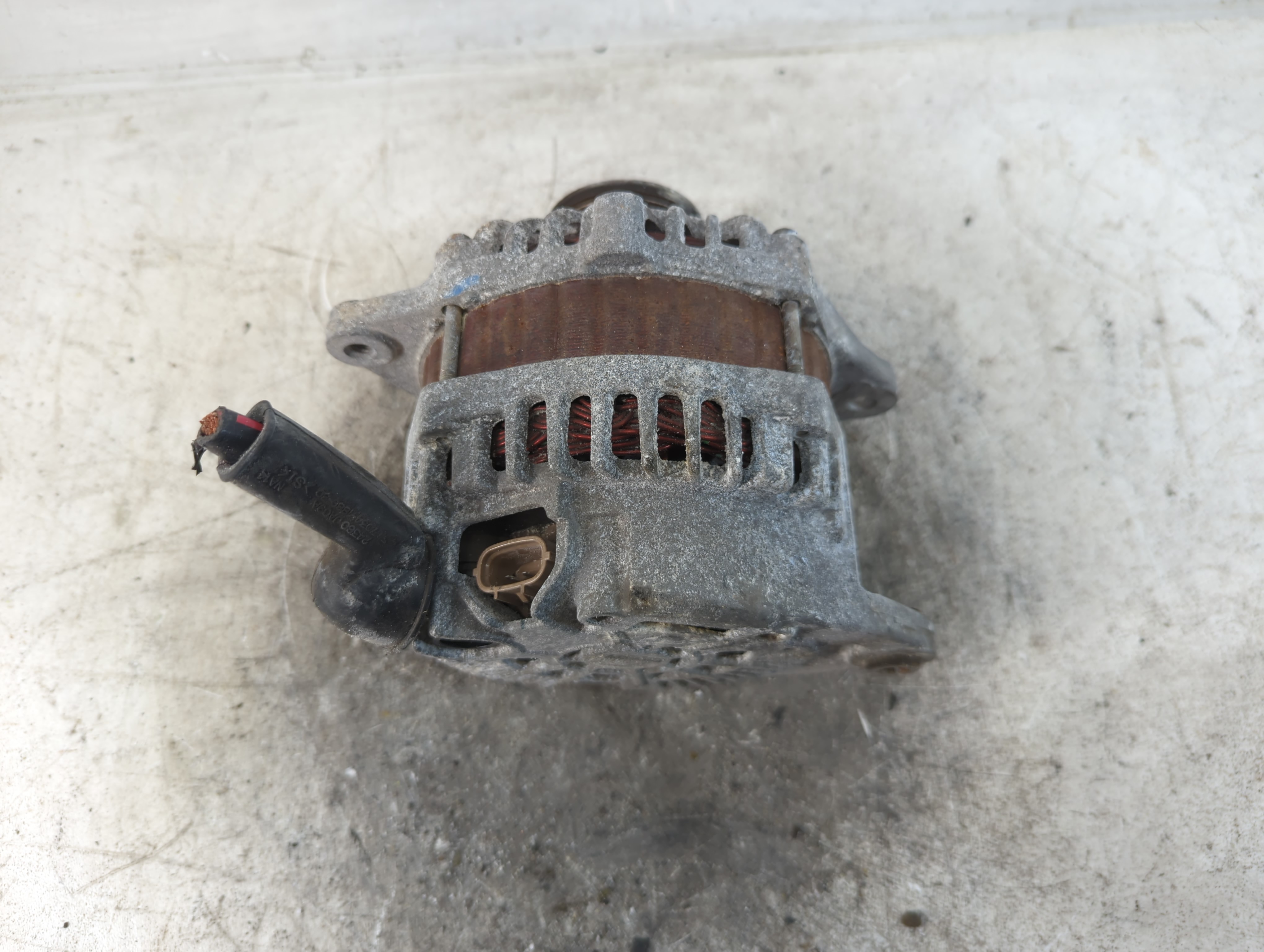 Picture of 2017 Nissan Pathfinder Alternator Generator Charging Assembly Engine Oem 792142