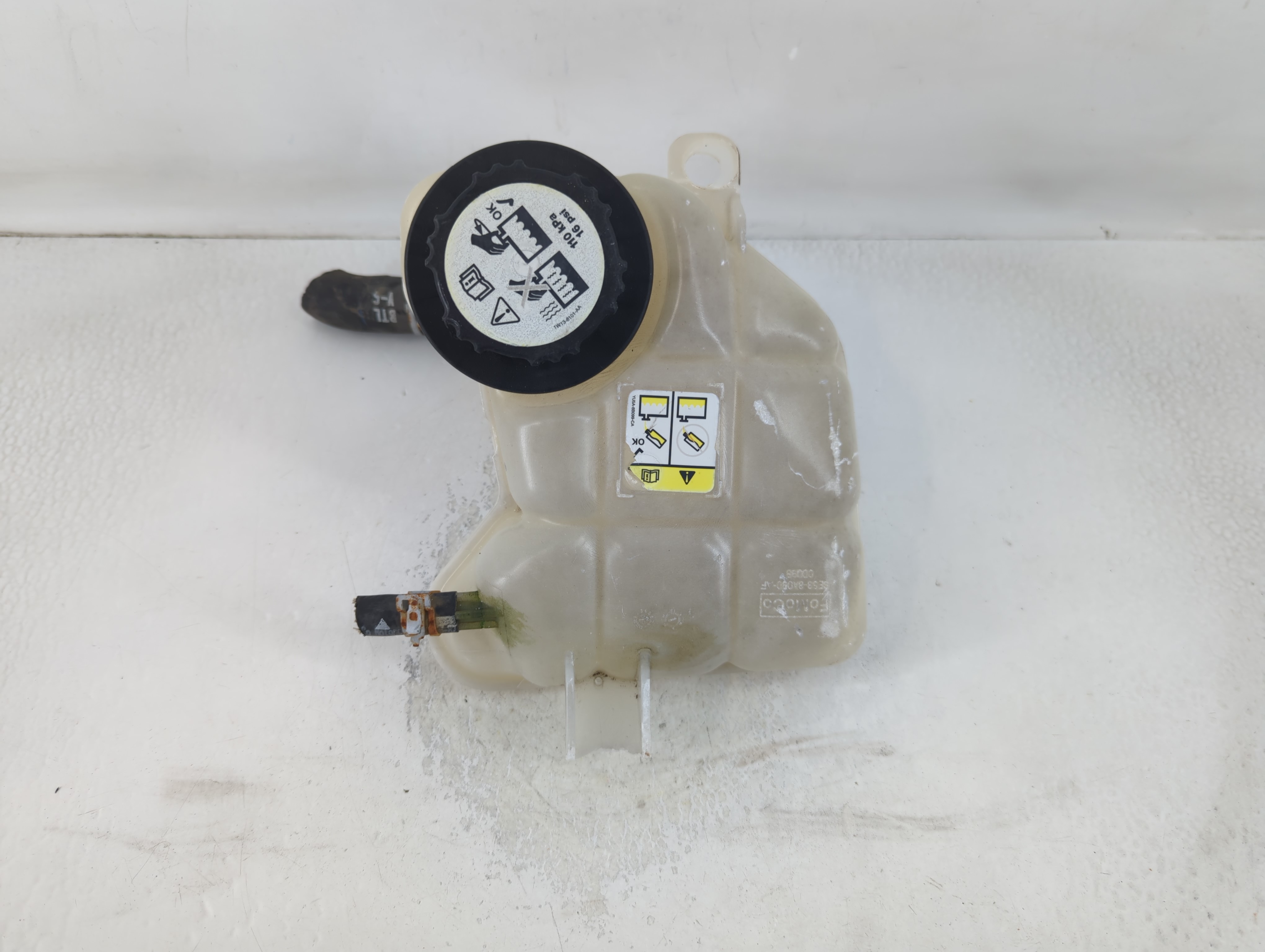 2006-2009 Mercury Milan Radiator Coolant Overflow Expansion Tank Bottle 792157 - Oemusedautoparts1.com