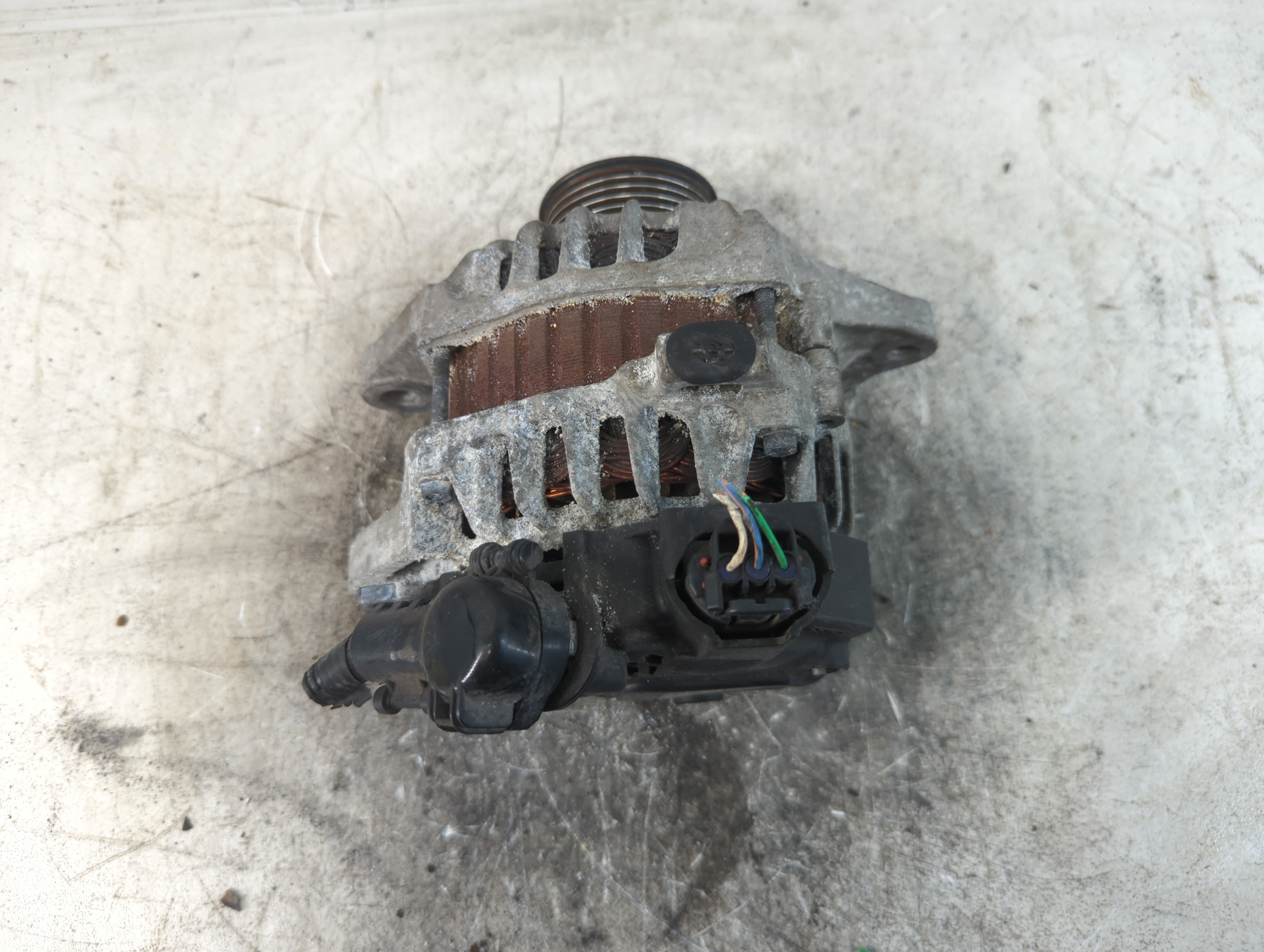 2012 Hyundai Veloster Alternator Generator Charging Assembly Engine Oem 792282 - Oemusedautoparts1.com