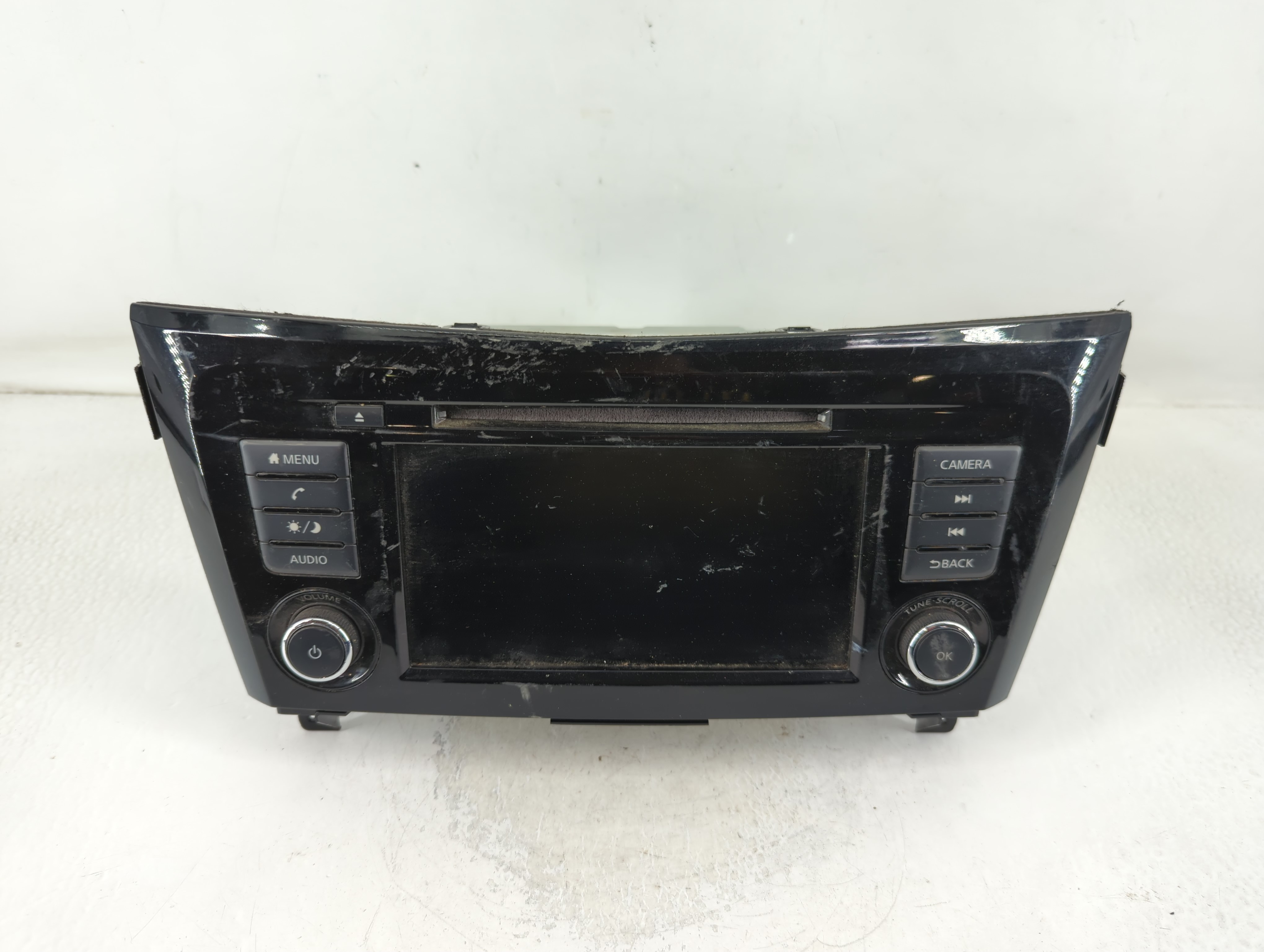 Picture of 2018-2020 Nissan Rogue Am Fm Cd Player Radio Receiver 792301