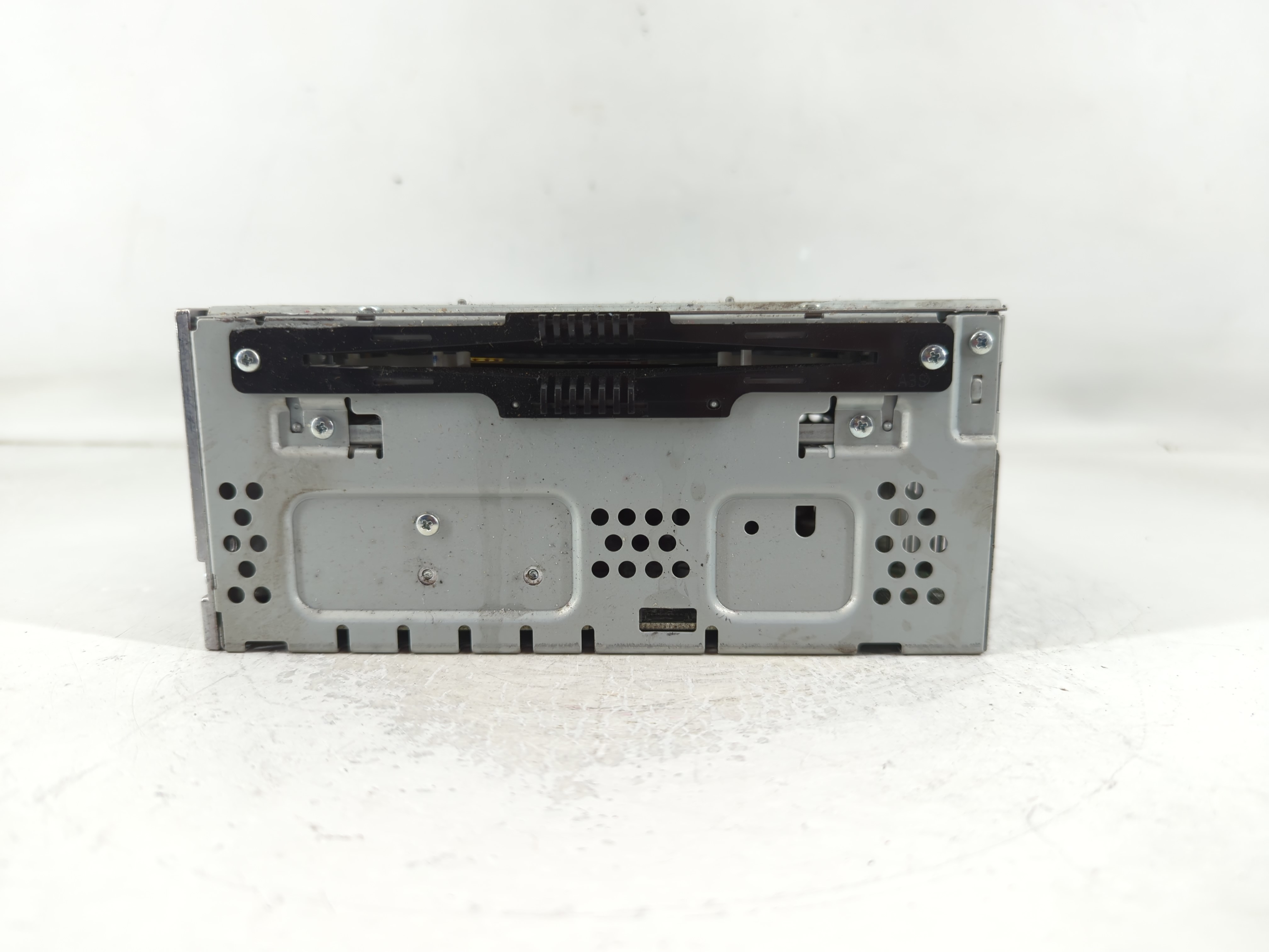 2013-2015 Ford Fusion Am Fm Cd Player Radio Receiver 792413 - Oemusedautoparts1.com