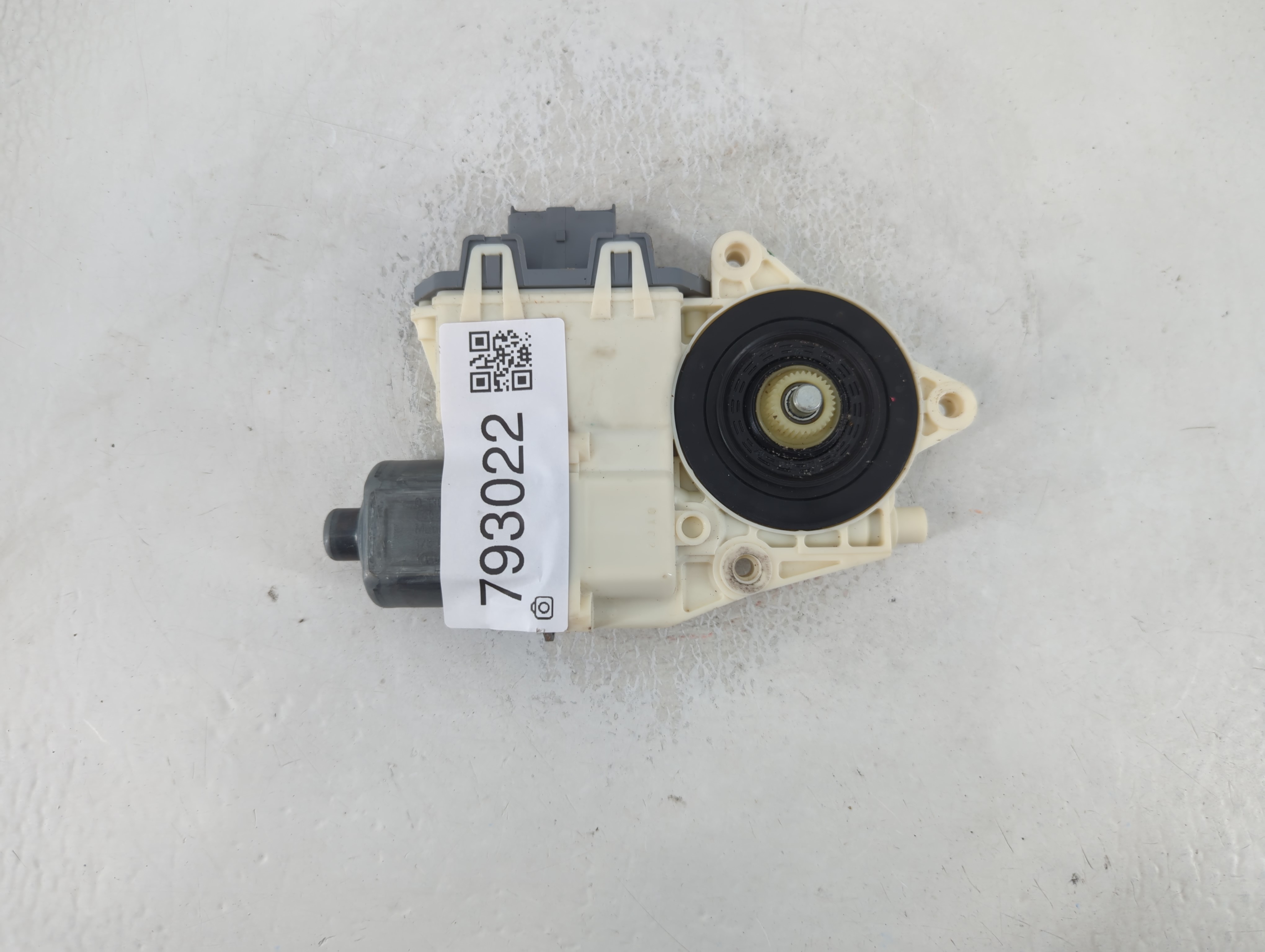 Picture of 2006-2012 Ford Fusion Driver Rear Left Power Window Motor 793022