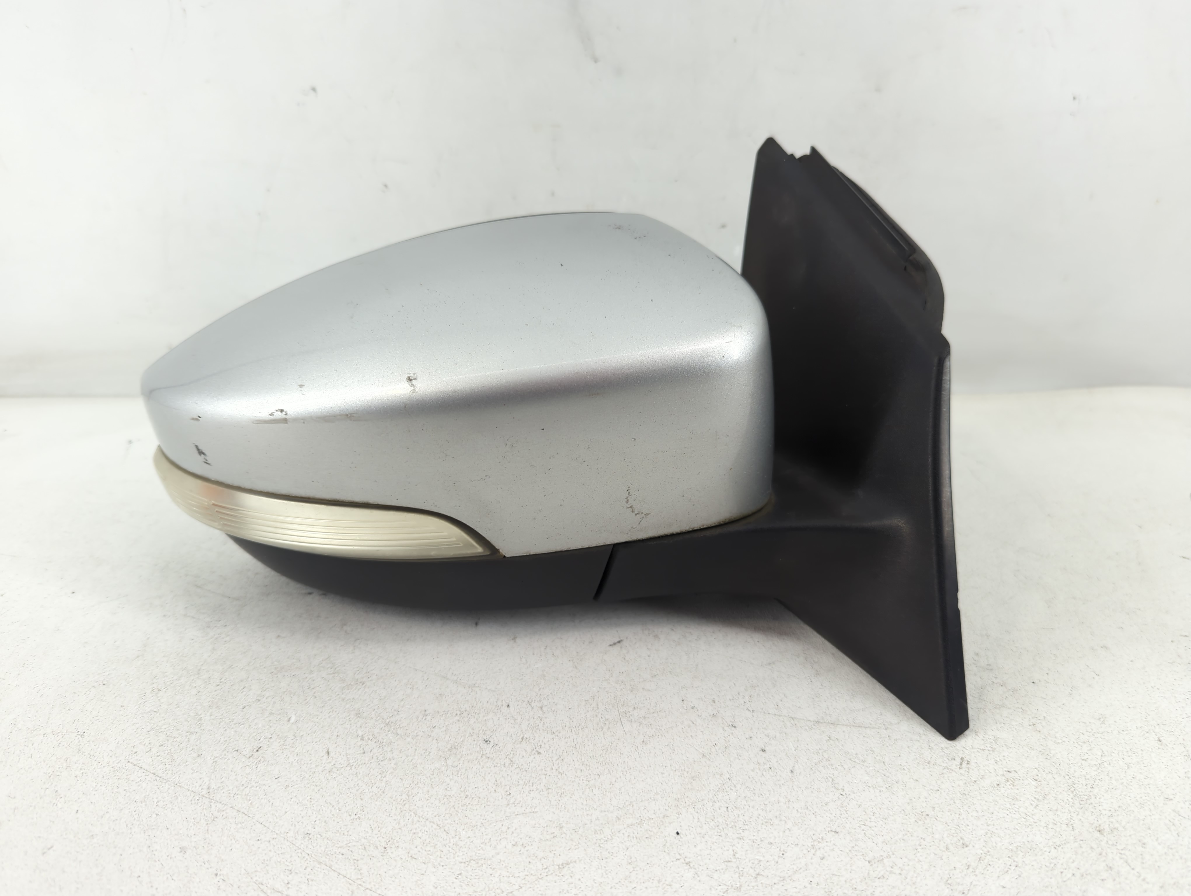 2012-2014 Ford Focus Passenger Right Side View Power Door Mirror Grey 793068 - Oemusedautoparts1.com