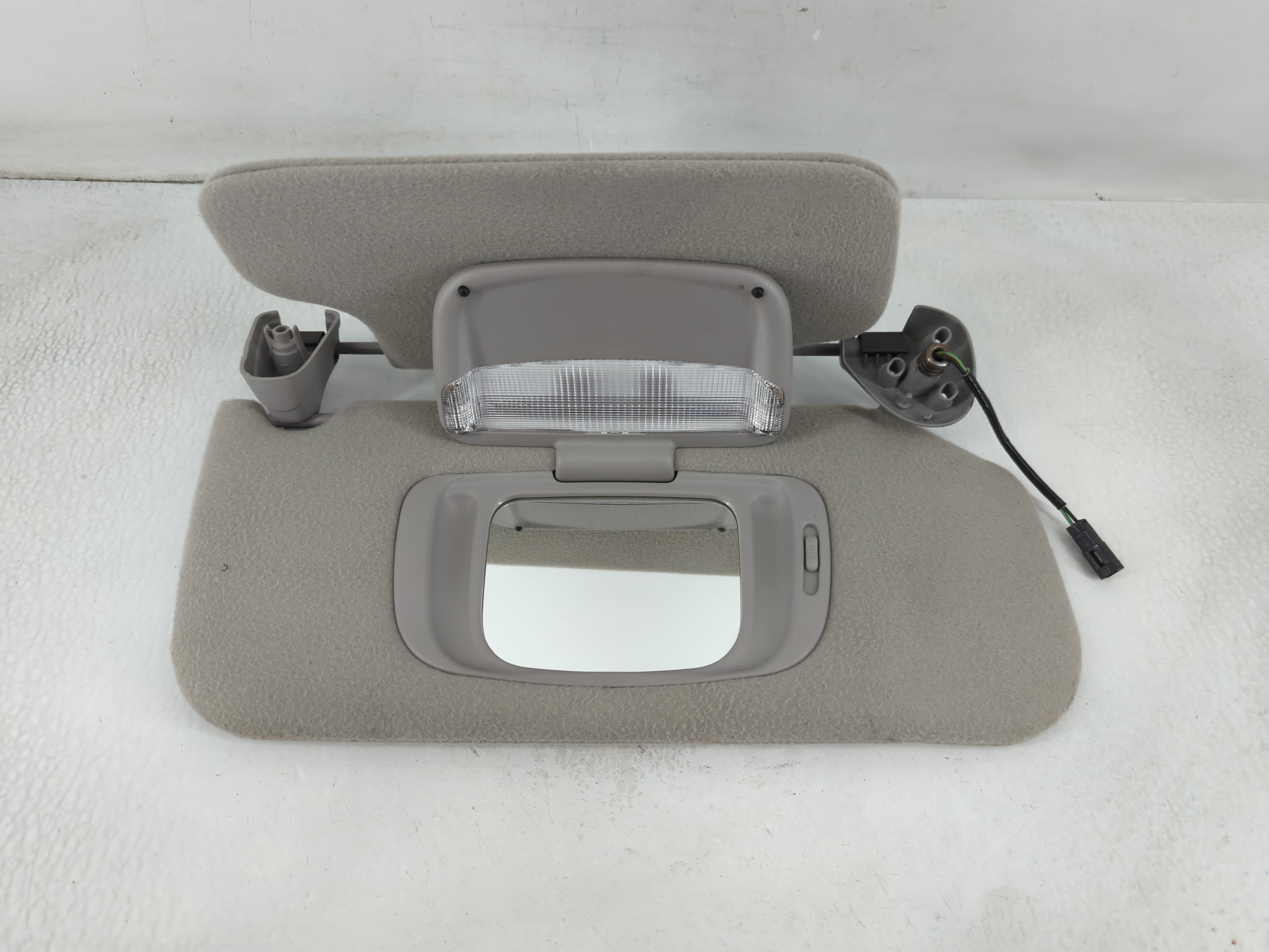 Picture of 2002 Lincoln Continental Passenger Sun Visor Mirror Right Sunvisor 793138